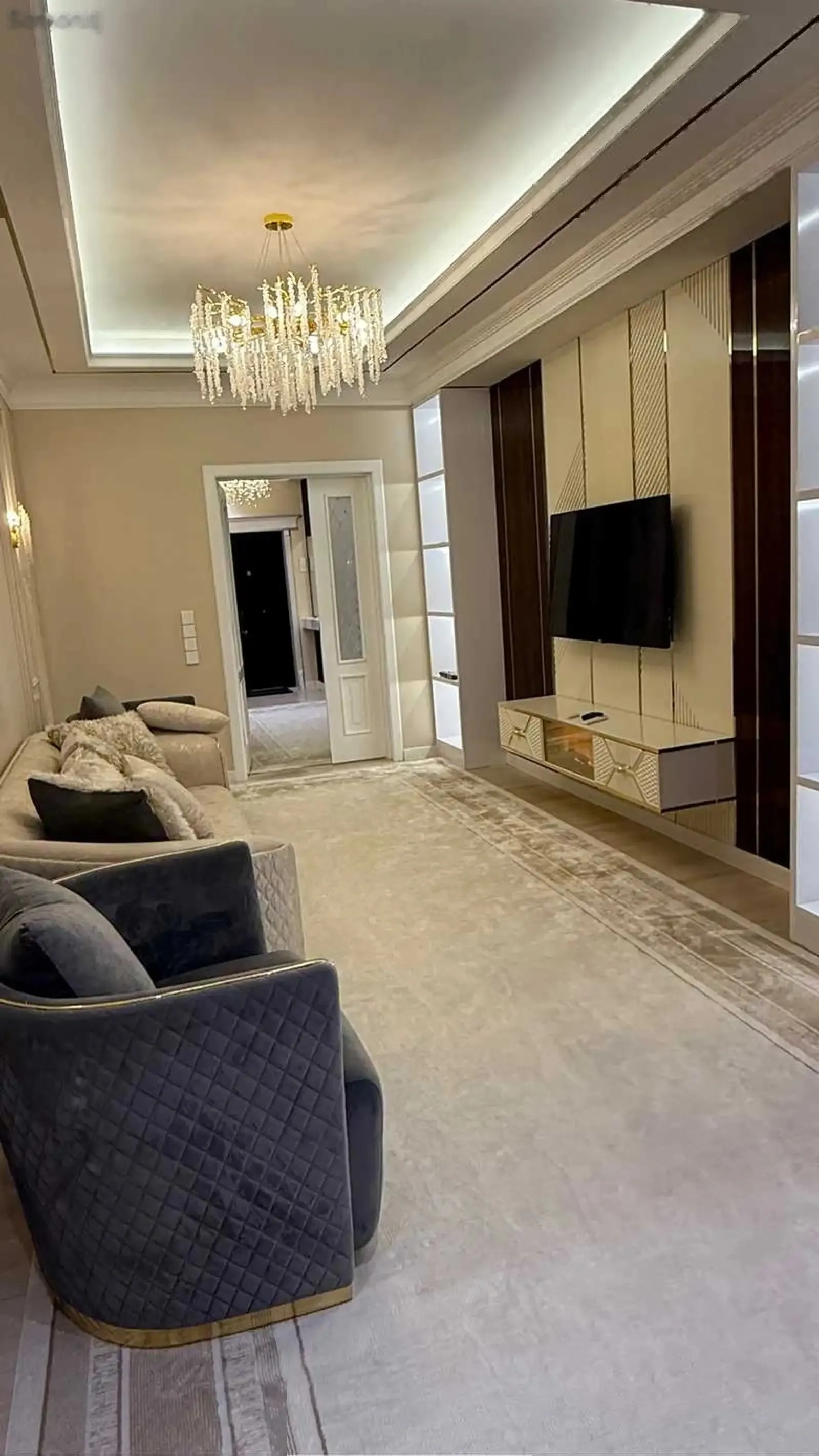 3-комн. квартира, 14 этаж, 115м², Шохмансур