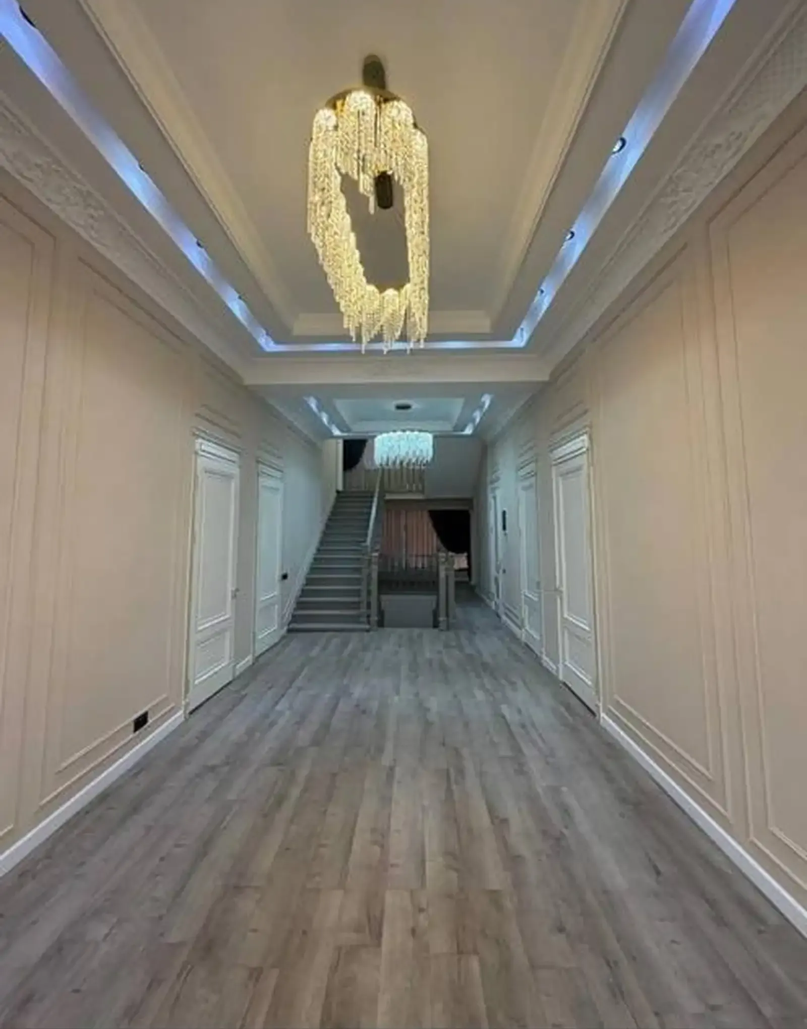 Дом, Фирдавси