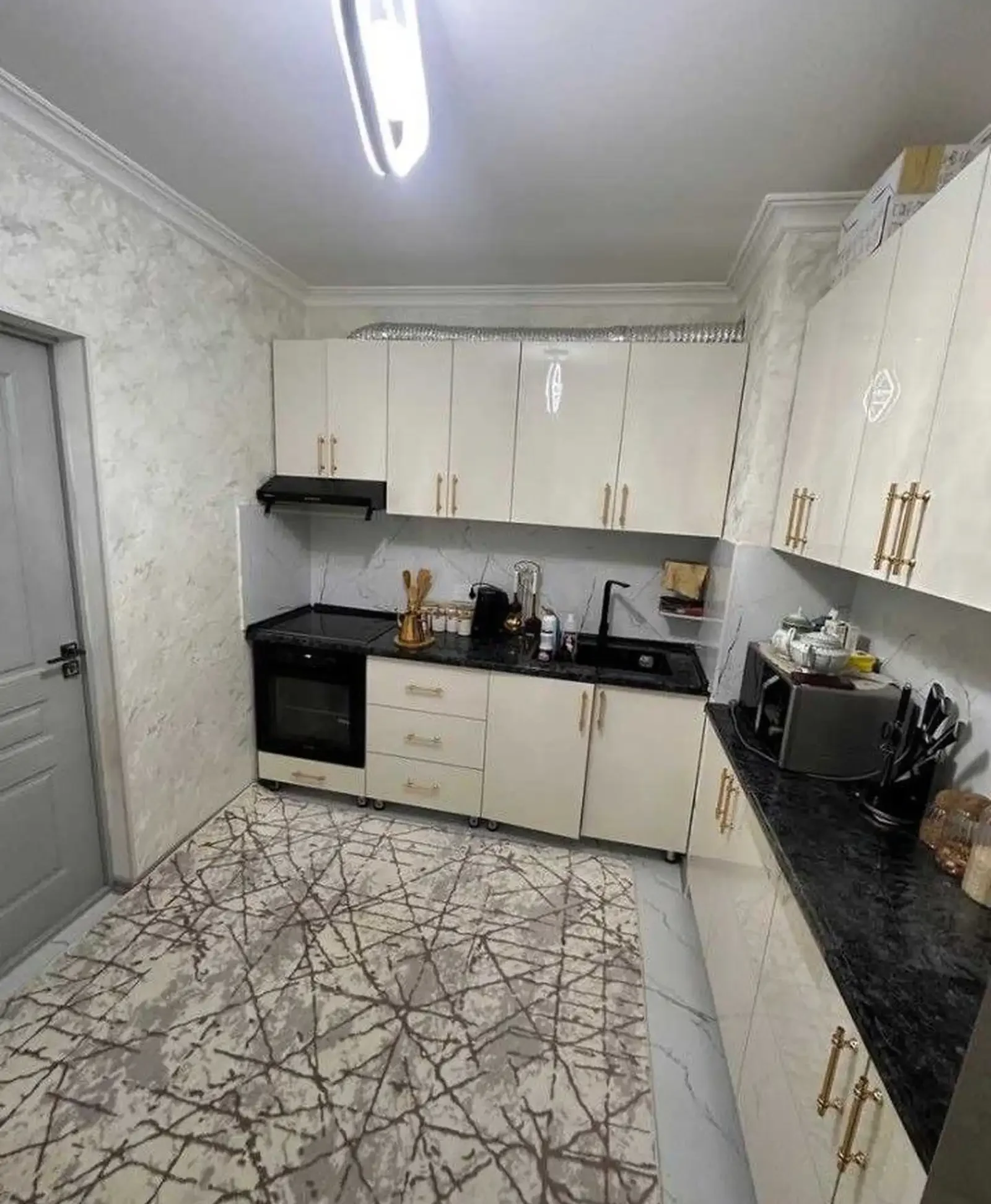 2-комн. квартира, 8 этаж, 60 м², Исмоили Сомони