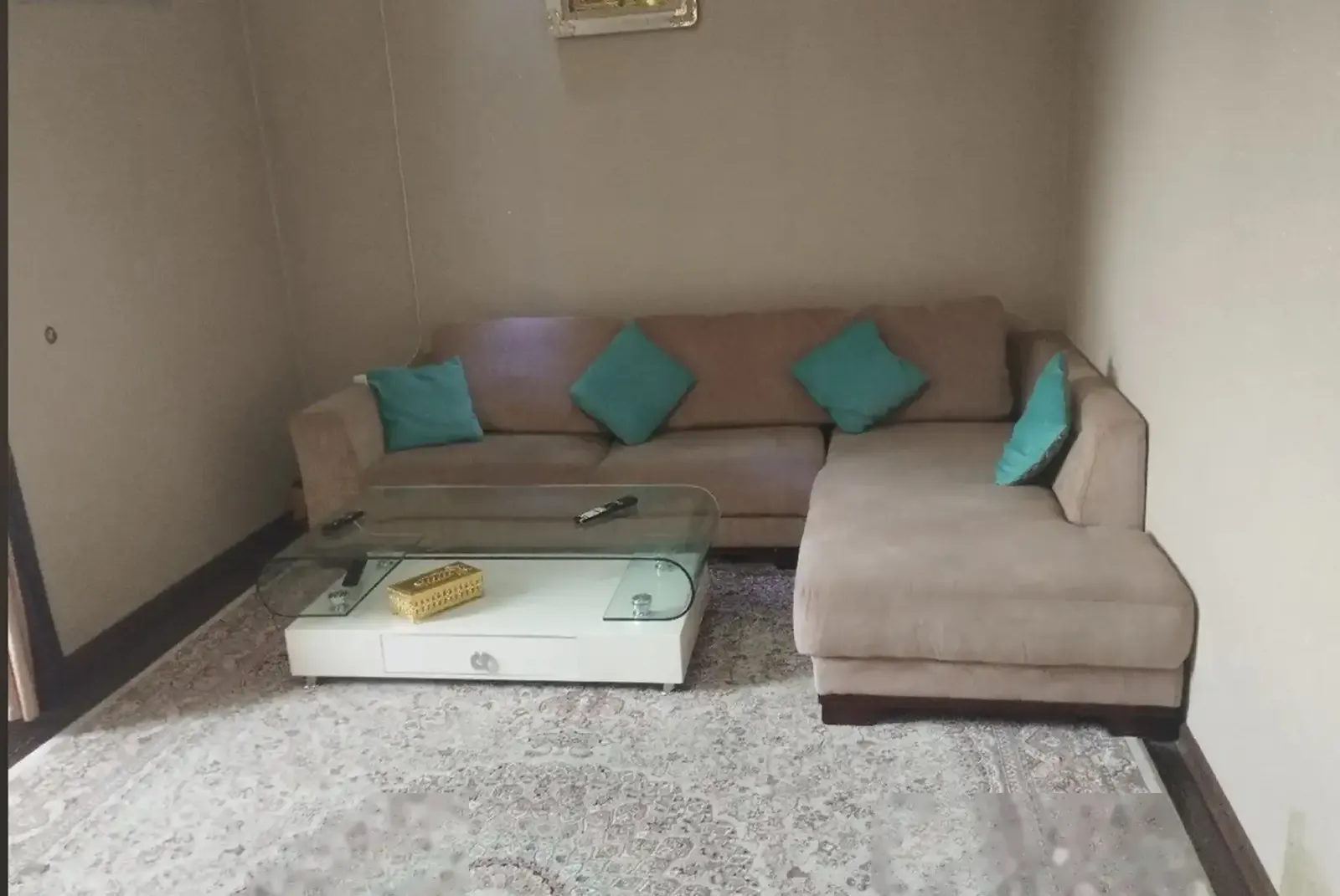 2-комн. квартира, 9 этаж, 75м², сино