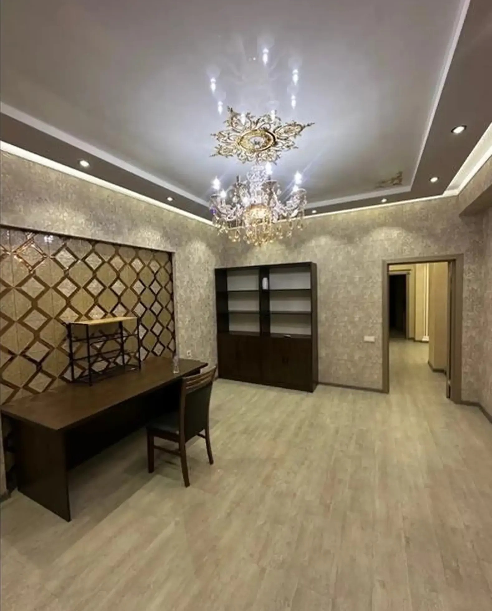 4-комн. квартира, 12 этаж, 180м², И Сомони