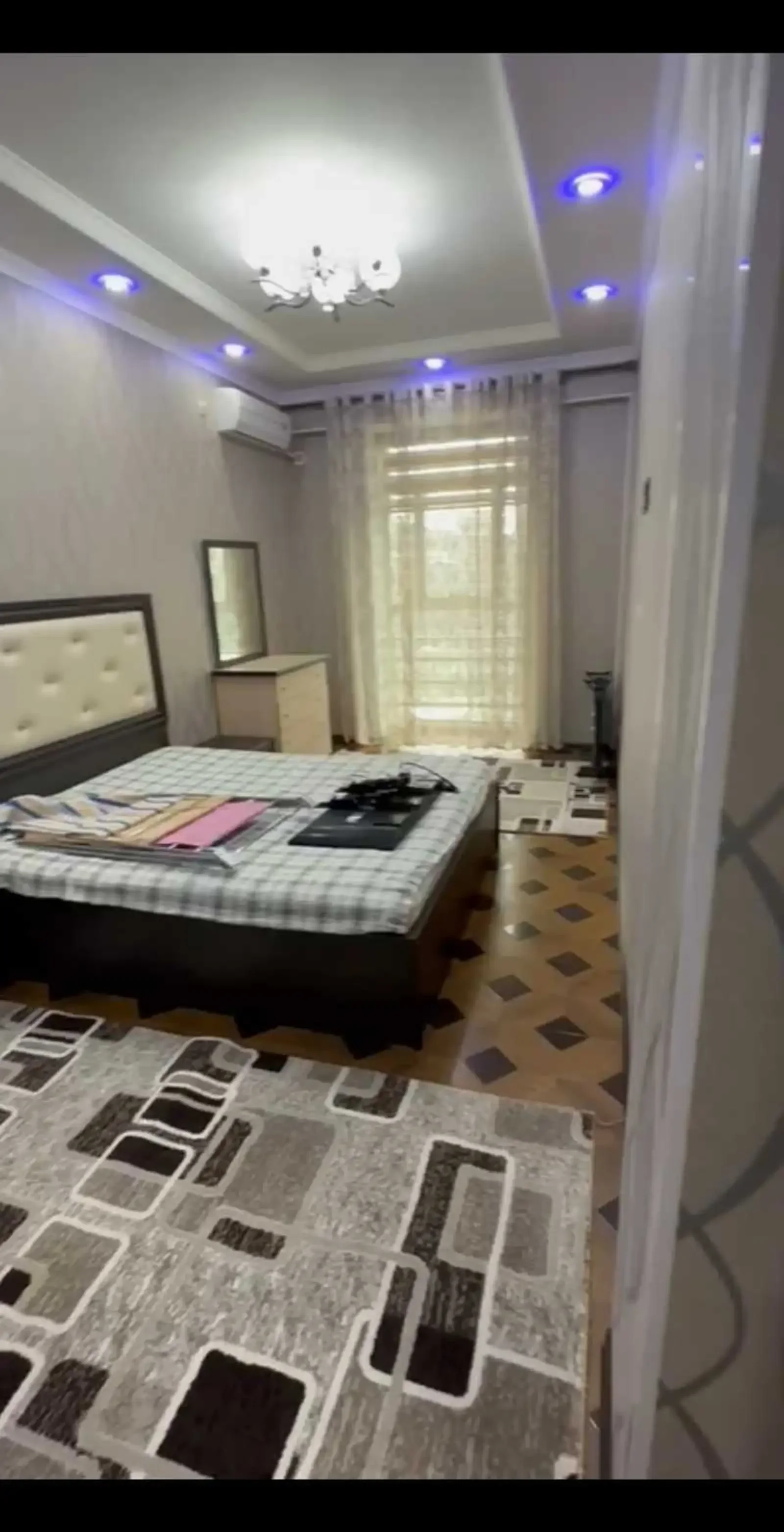 3-комн. квартира, 5 этаж, 120м², Сомони пушти Парламент
