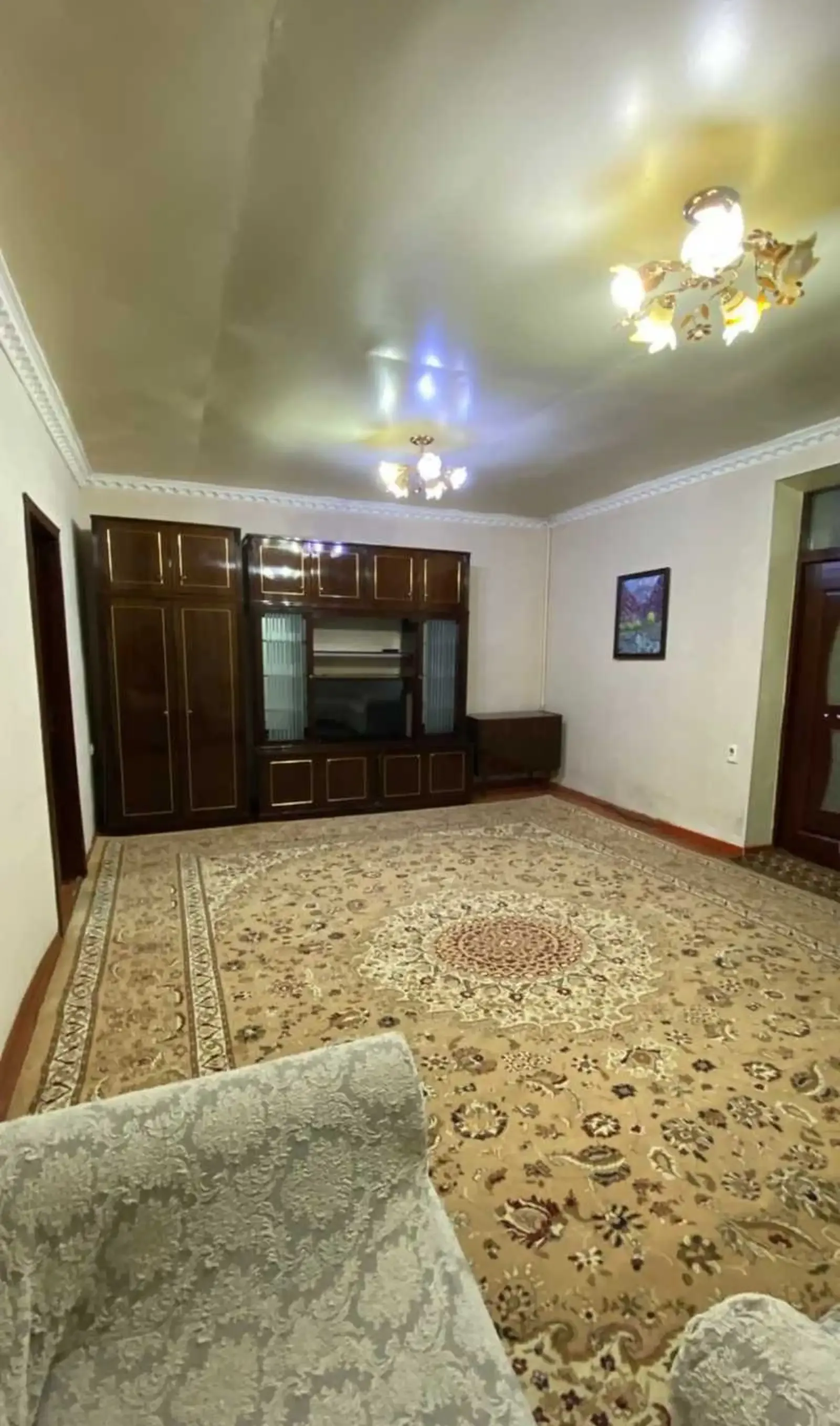 3-комн. квартира, 1 этаж, 75м², Шохмансур