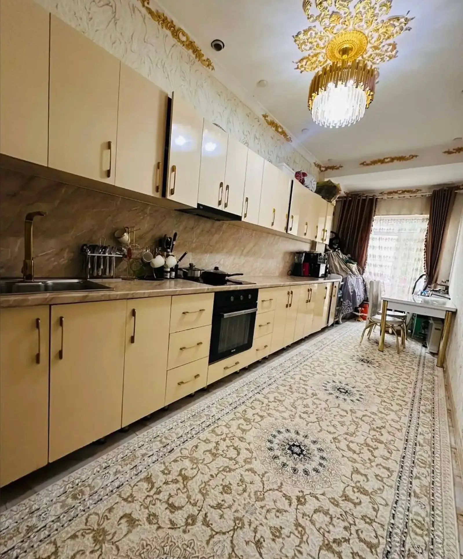 2-комн. квартира, 3 этаж, 67 м², 112 мкр, Сино