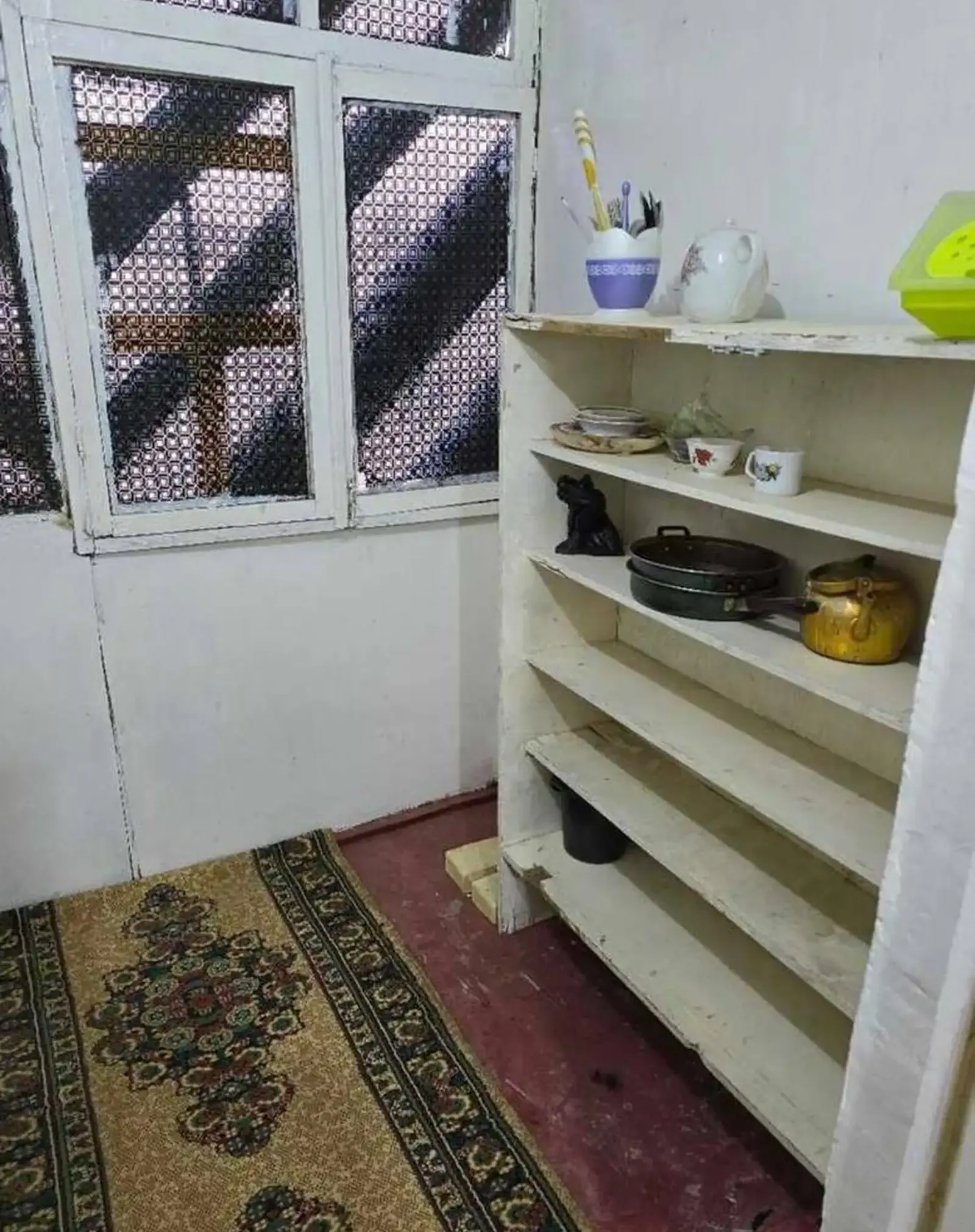 2-комн. квартира, 5 этаж, 50м², Сино