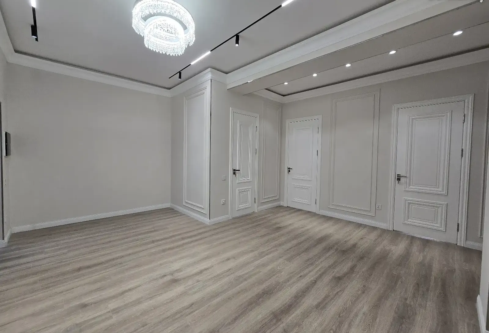 3-к квартира, 6 этаж, 138 м², Н.Шохмансур 9-вал