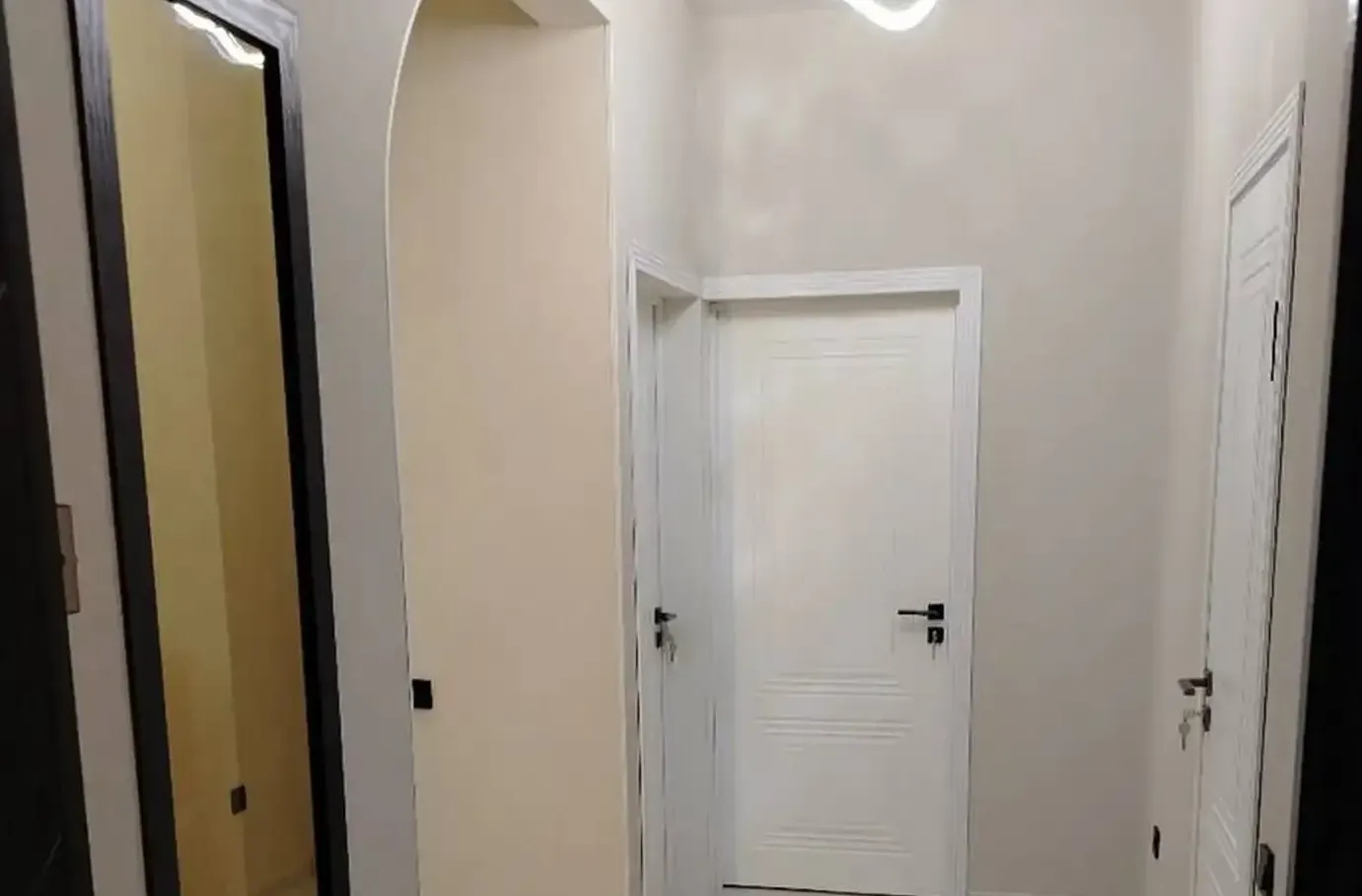 2-комн. квартира, 5 этаж, 52 м², Шохмансур