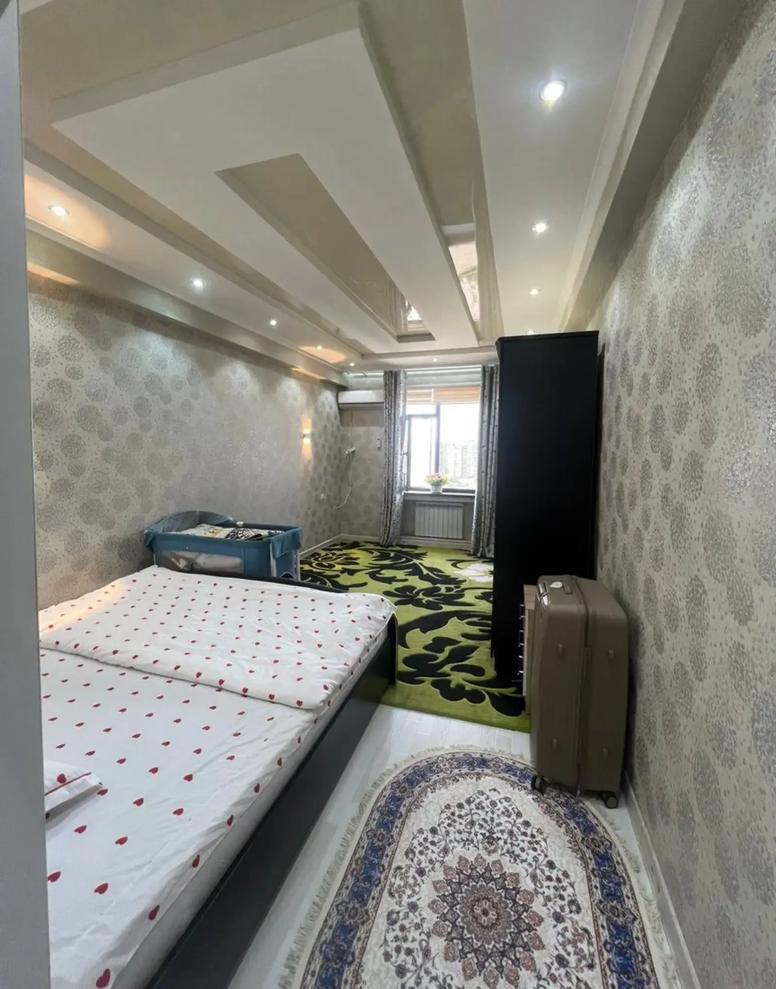 2-комн. квартира, 15 этаж, 80 м², Фирдавси