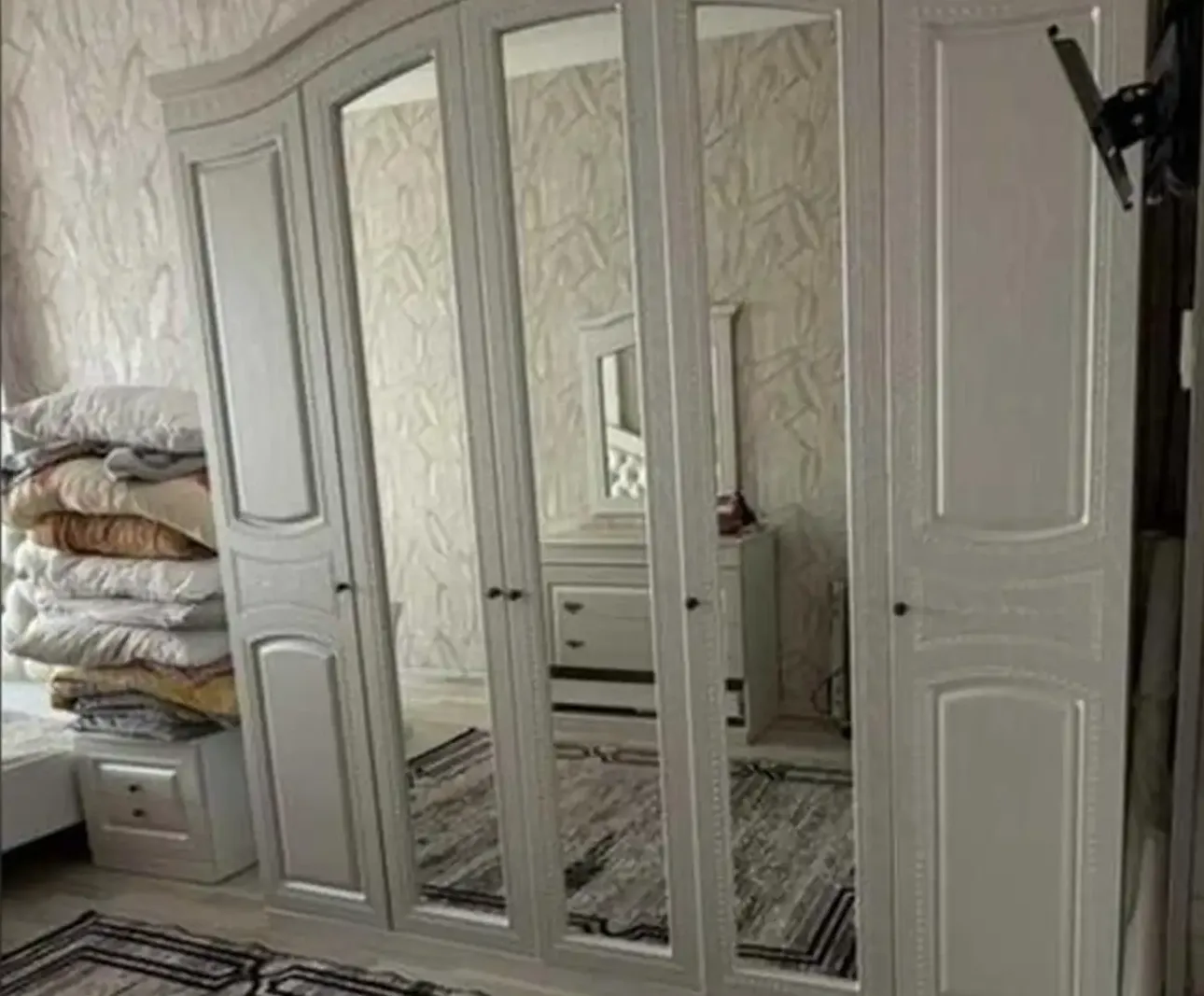 2-комн. квартира, 17 этаж, 100м², Шохмансур