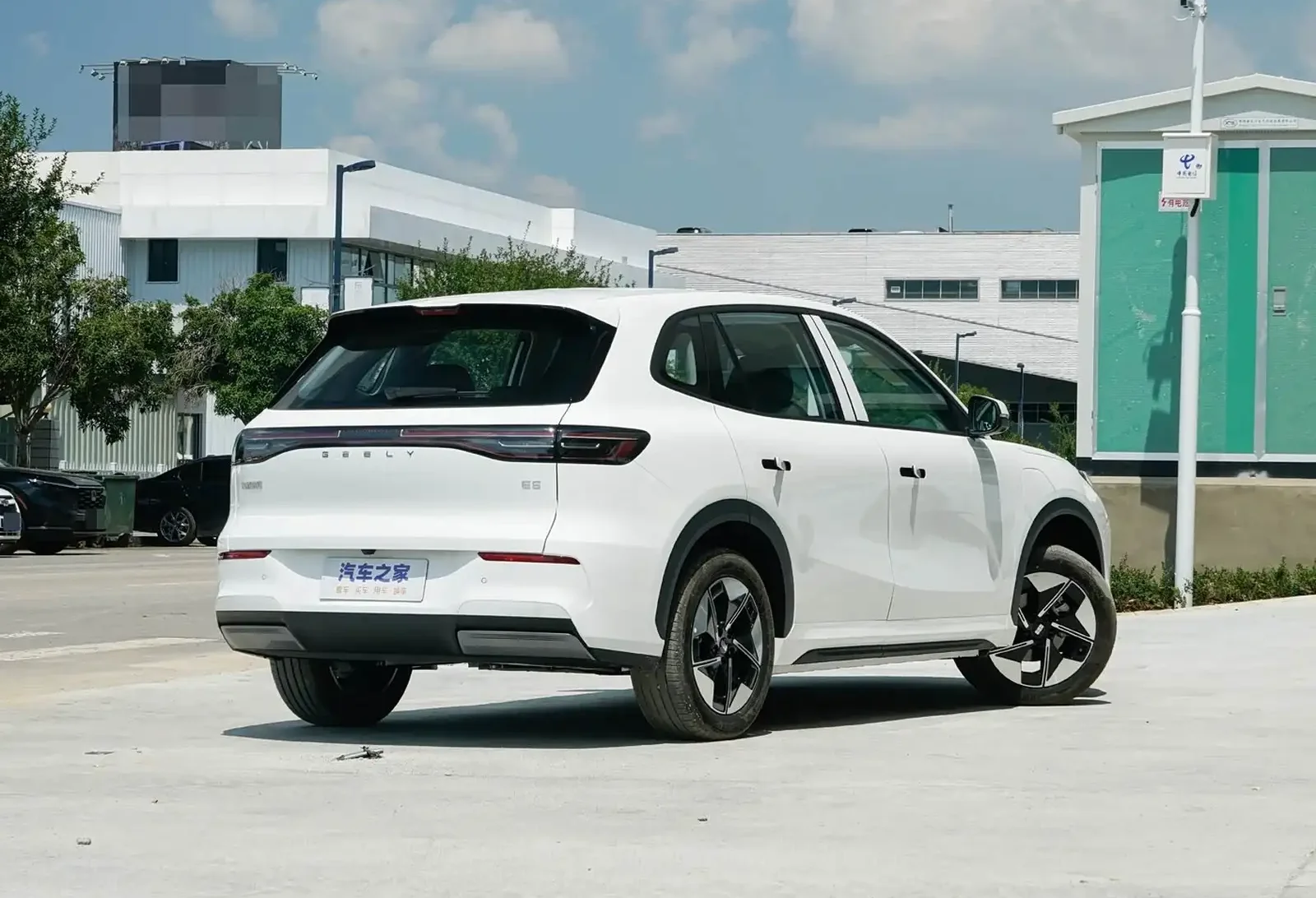 Geely Galaxy E5, 2025