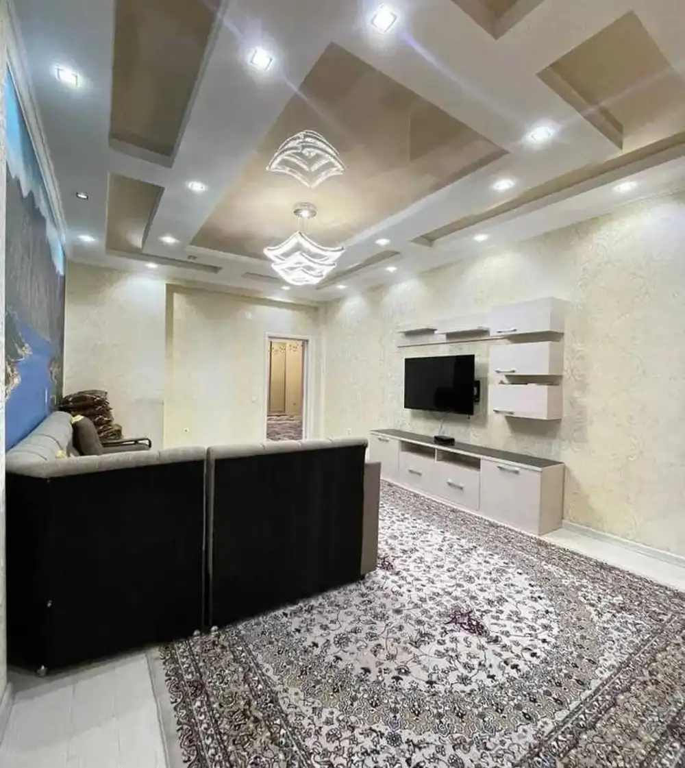2-комн. квартира, 12 этаж, 80м², И.Сомони