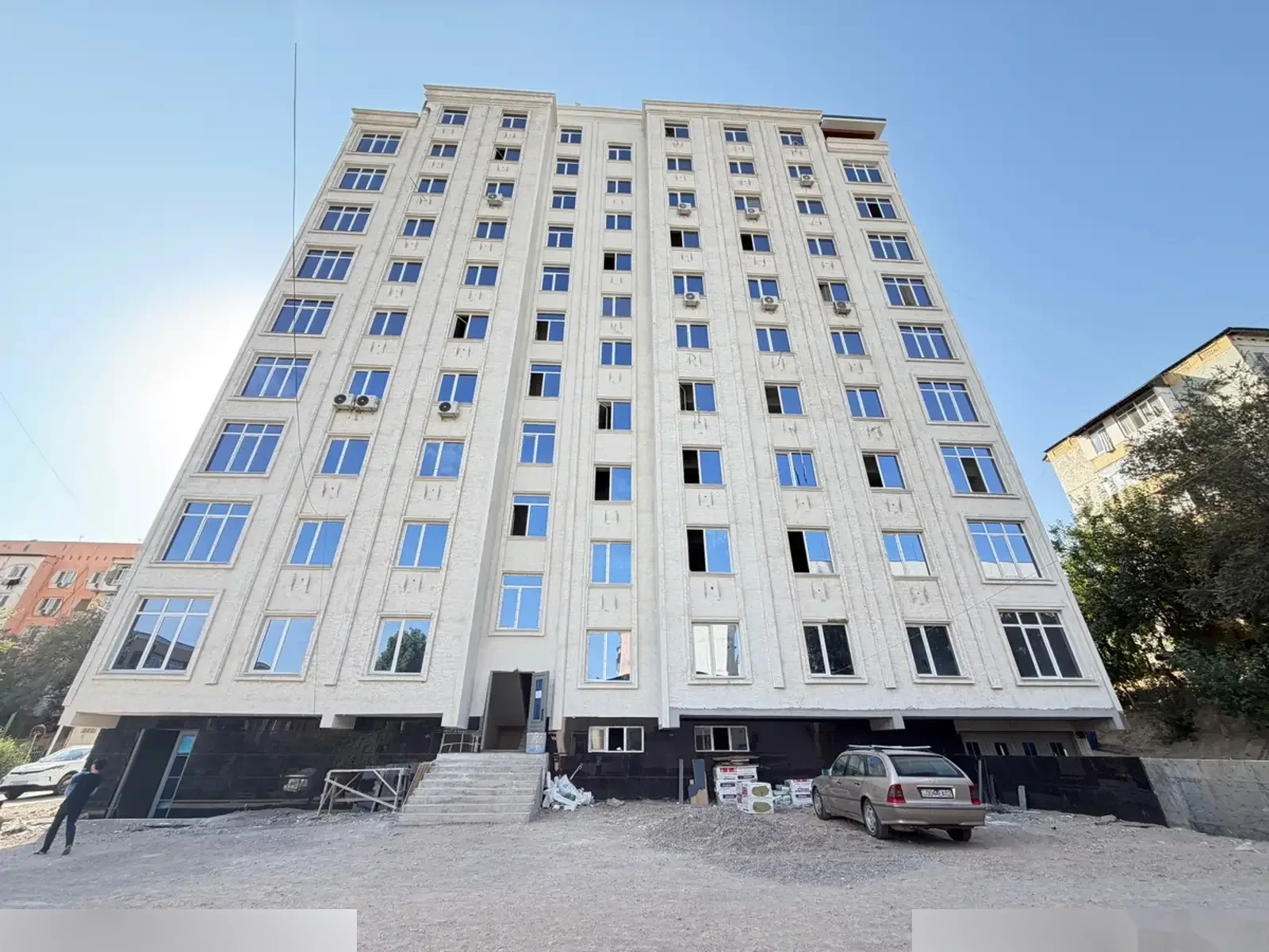 3-комн. квартира, 6 этаж, 91 м², 8 мкр ЖЭУ — фото 2