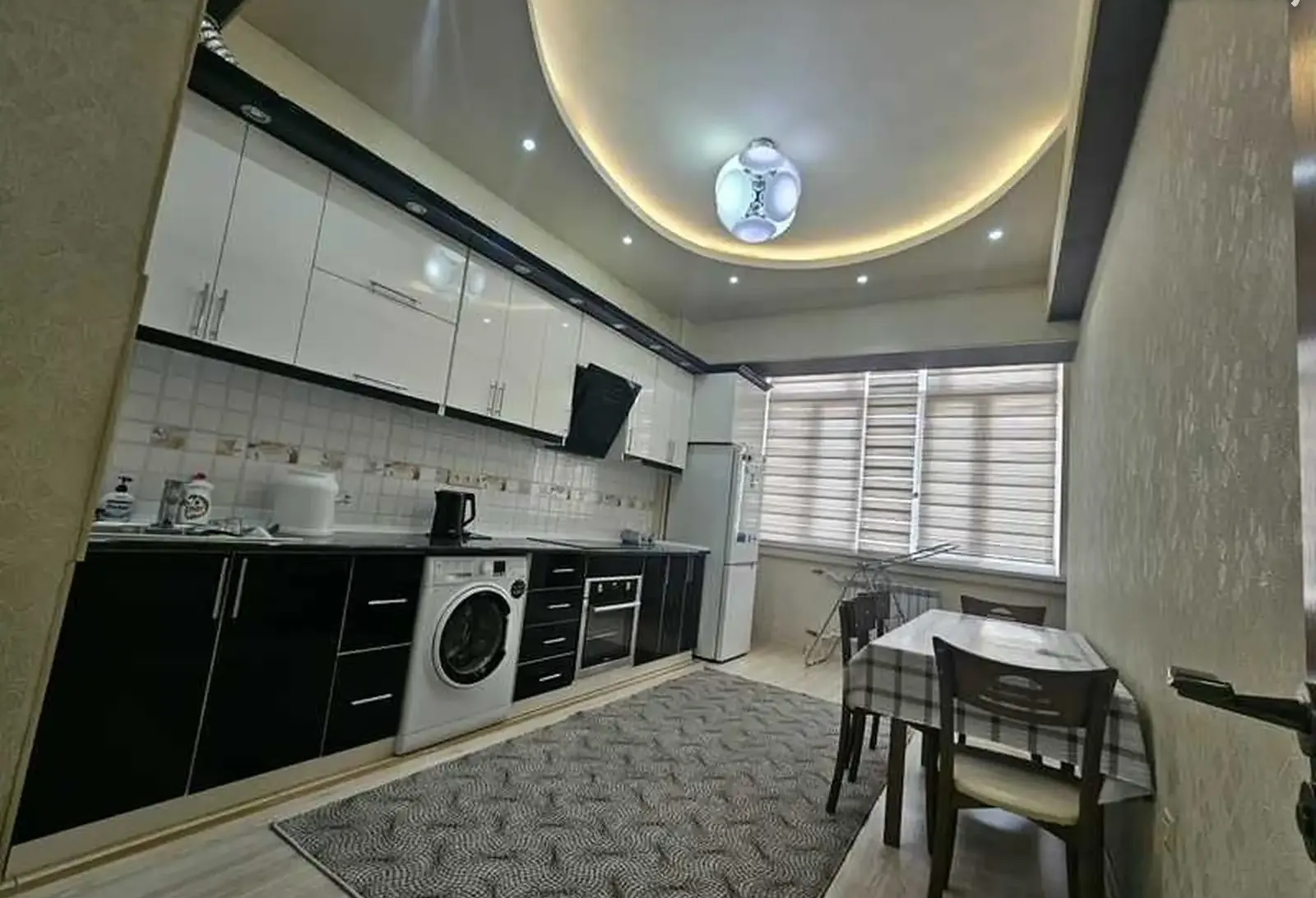 3-комн. квартира, 7 этаж, 126м², Цум.