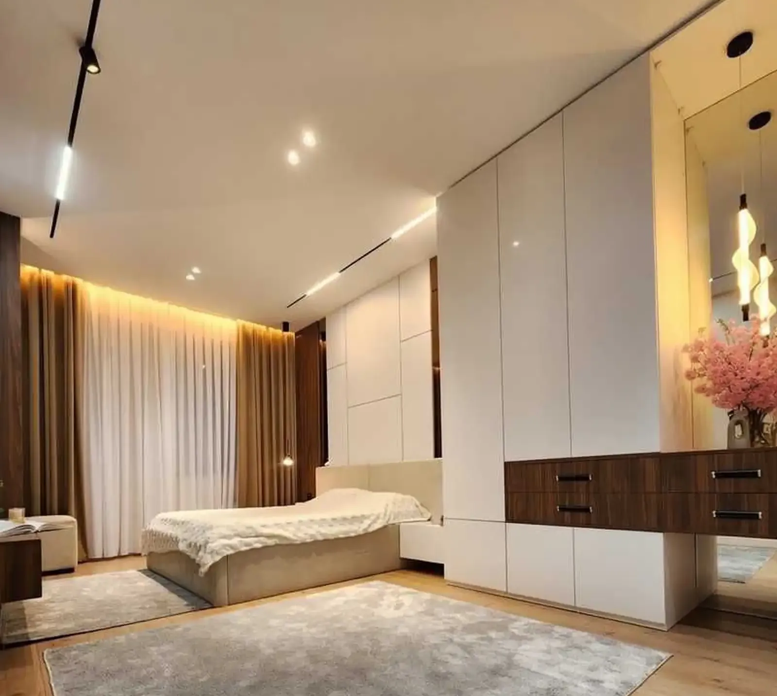 3-комн. квартира, 10 этаж, 111 м², Исмоили сомони