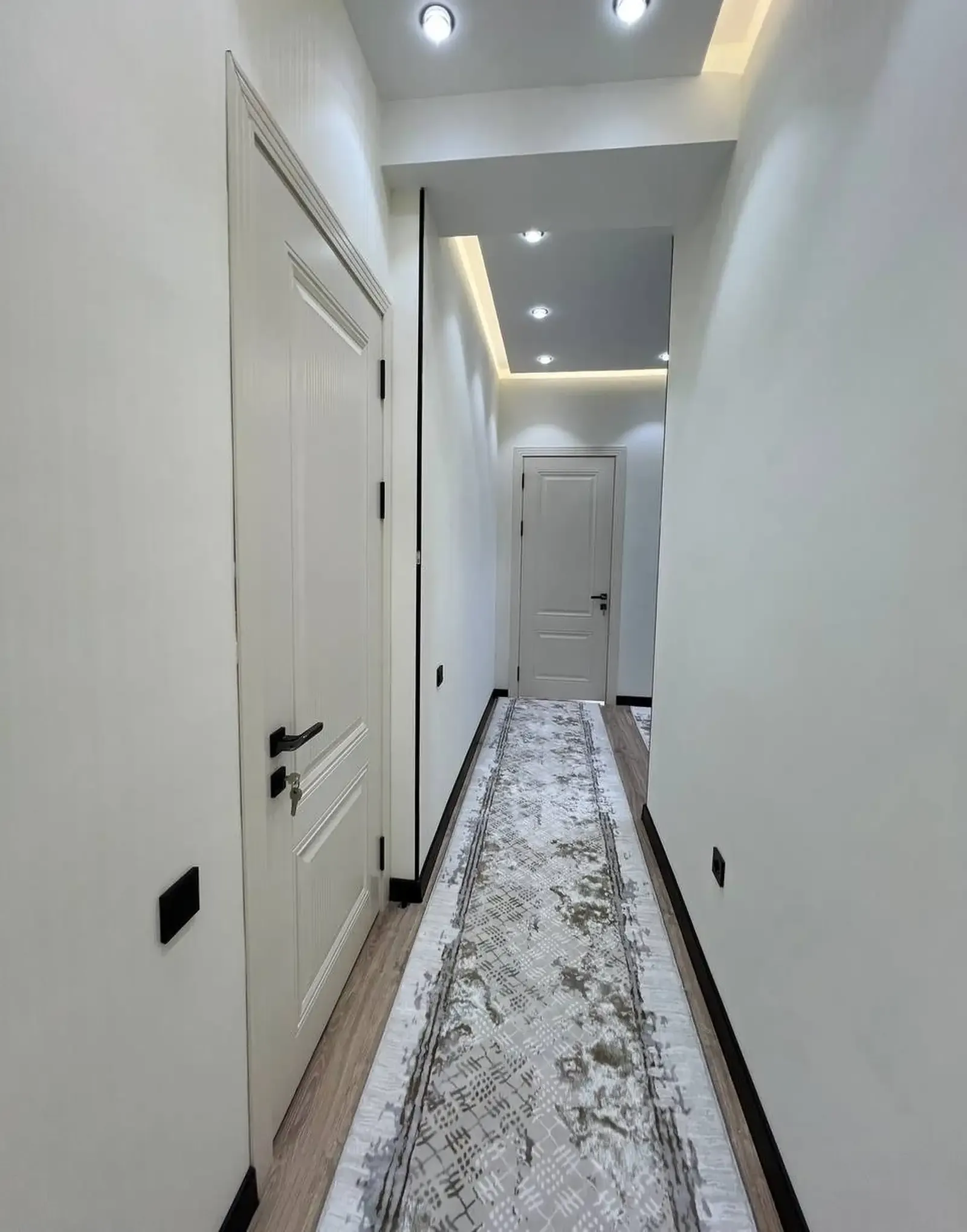 2-комн. квартира, 8 этаж, 64 м², н.Фирдавси,Сохили-супермаркети Ёвар