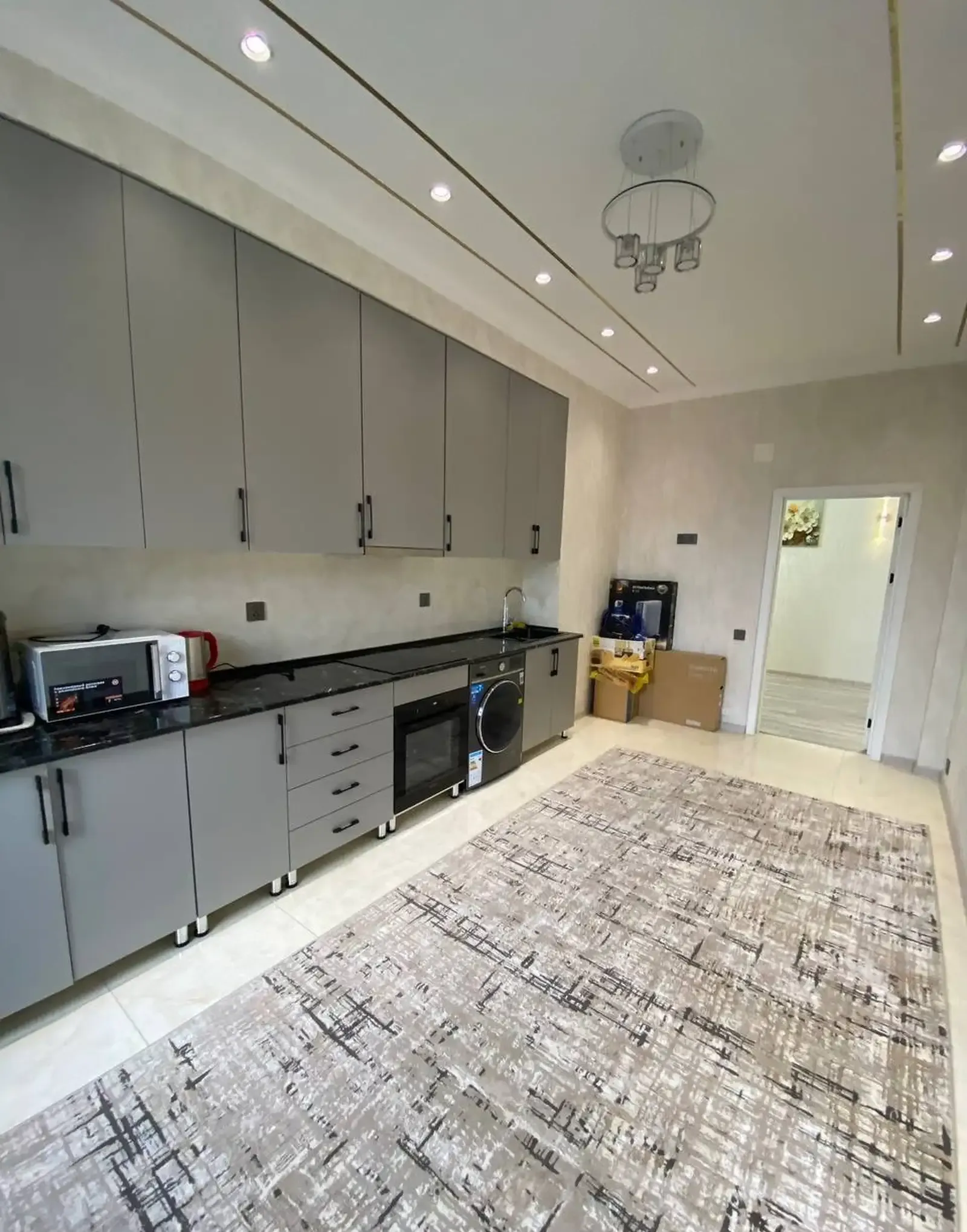 2-комн. квартира, 5 этаж, 93 м², Шохмансур