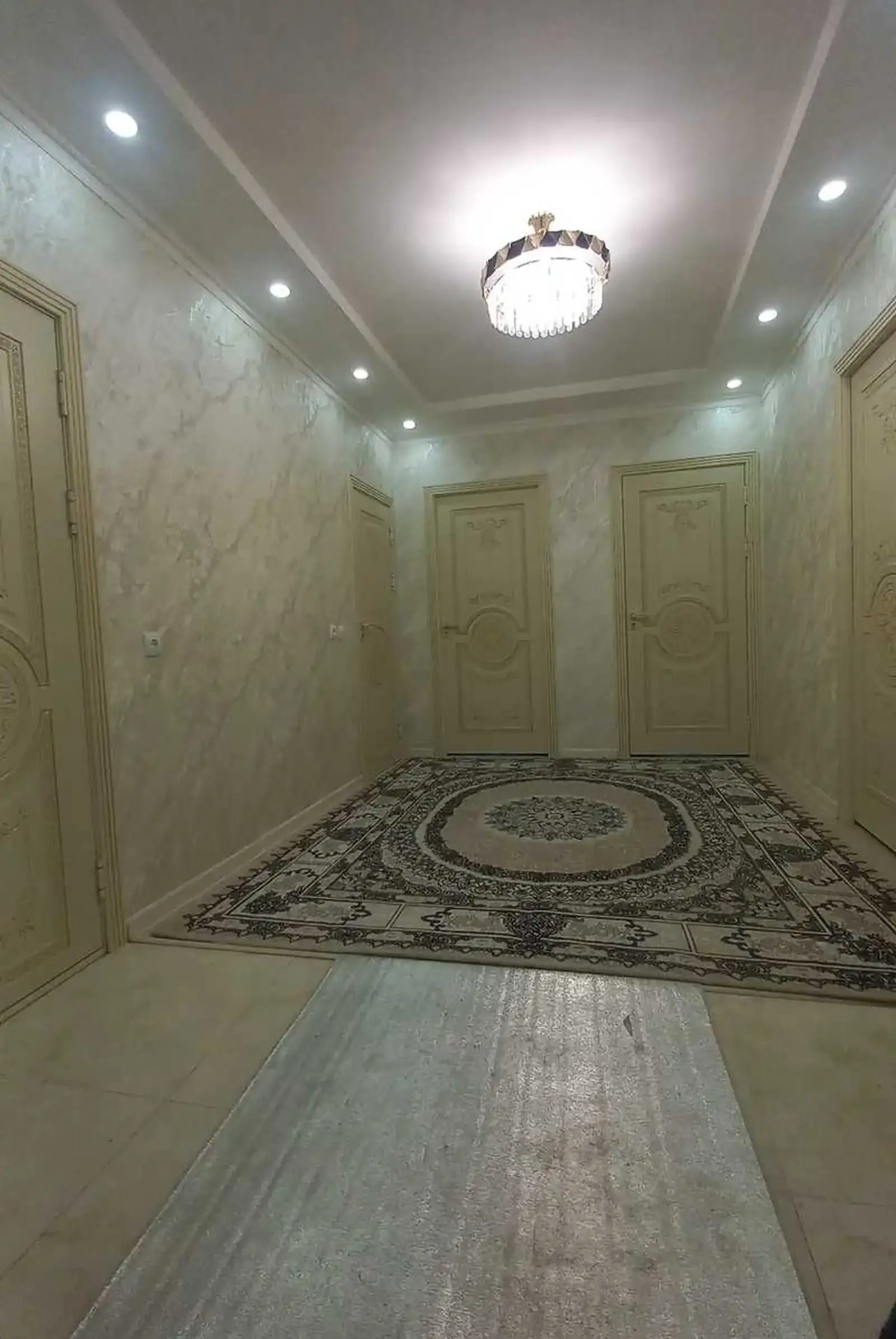 2-комн. квартира, 5 этаж, 68м², 92 мкр