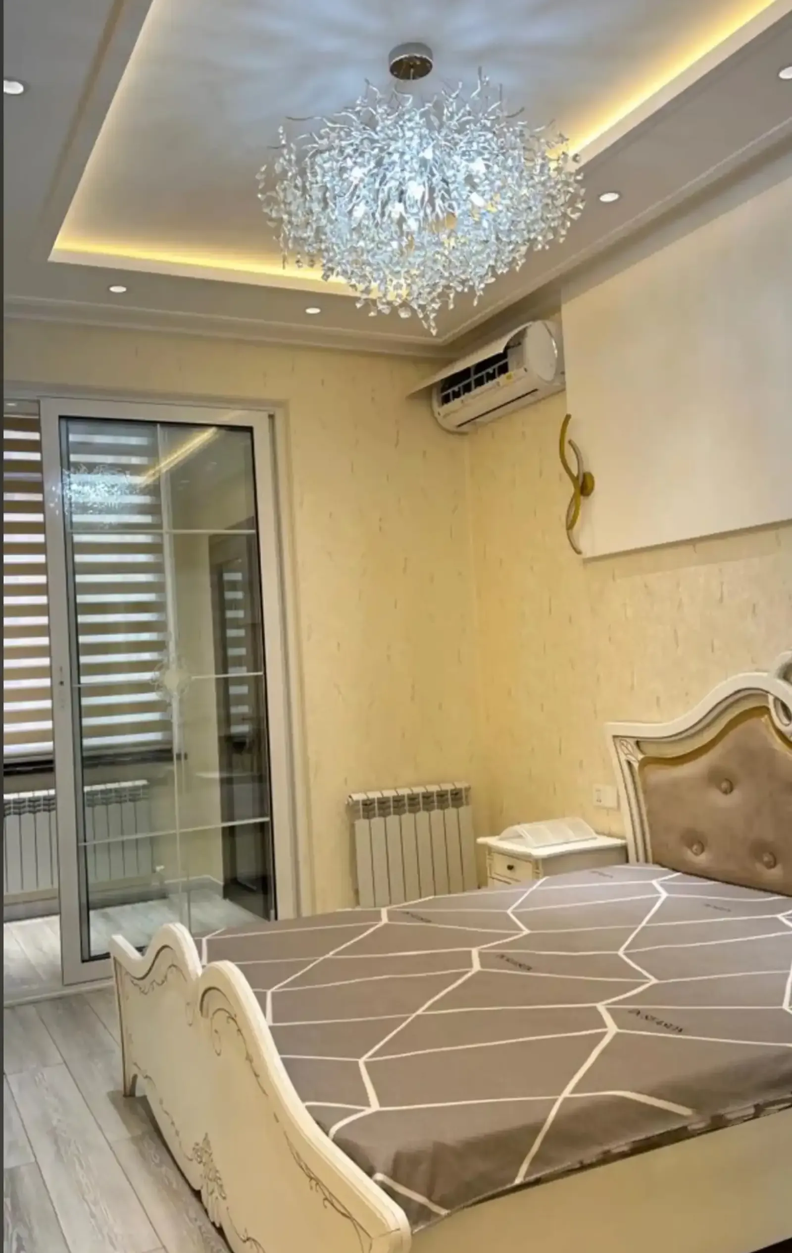 2-комн. квартира, 6 этаж, 70м², шохмансур