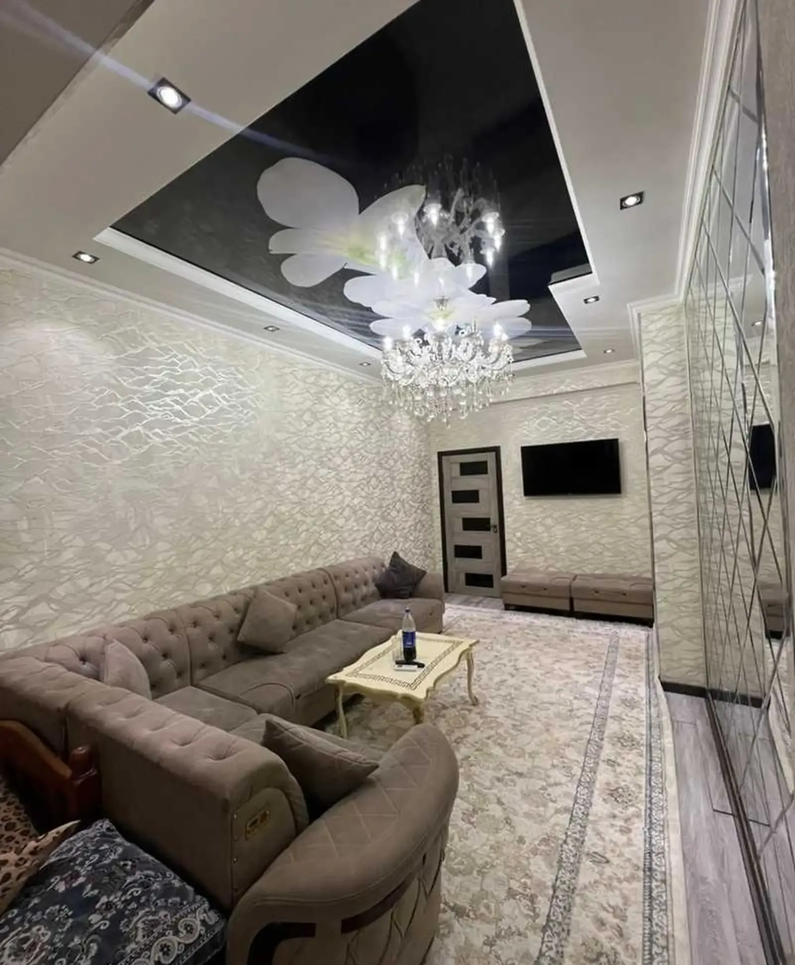 2-комн. квартира, 10 этаж, 67м², Ашан, Мойка Малика, Дом Бархат