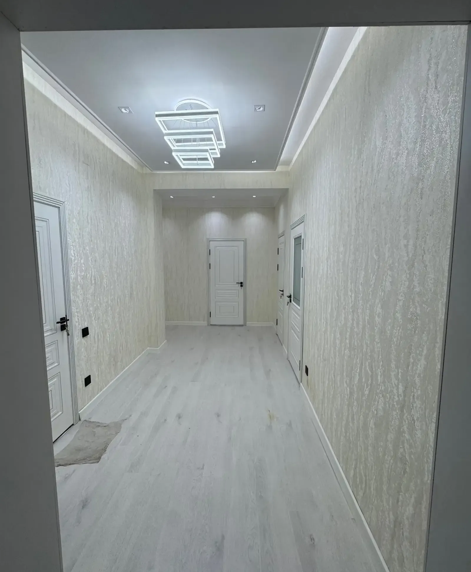 2-комн. квартира, 14 этаж, 75м², театр оперы и балета, Посольство Турции
