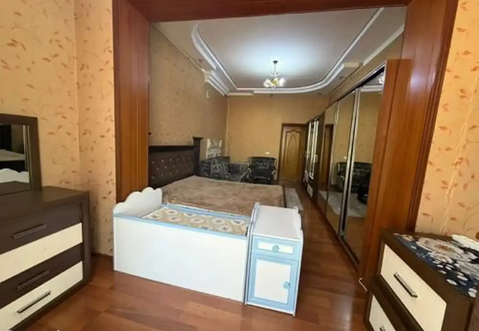 2-комн. квартира, 2 этаж, 70м², Сельхоз