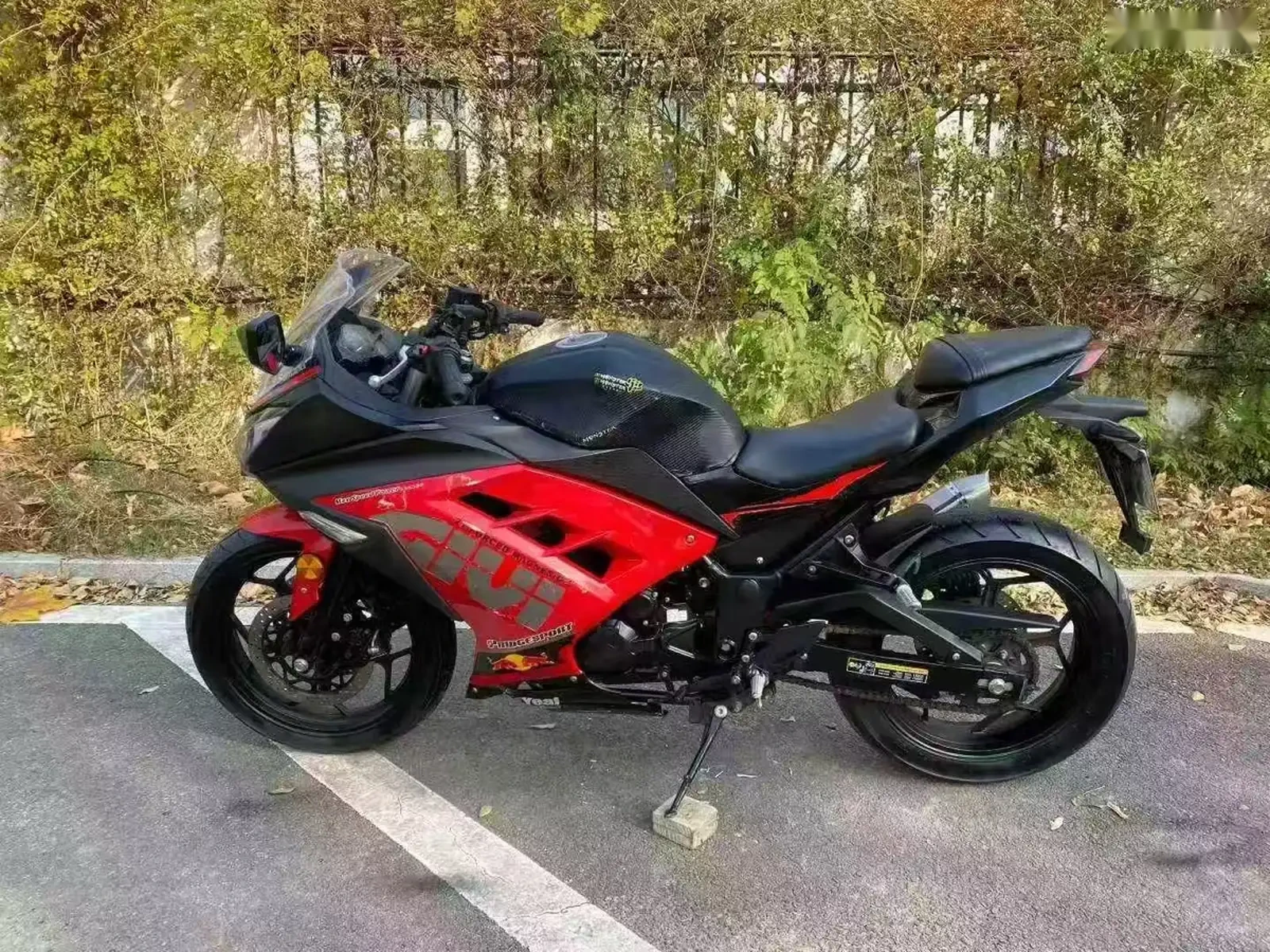 Мотоцикл Kawasaki — фото 4