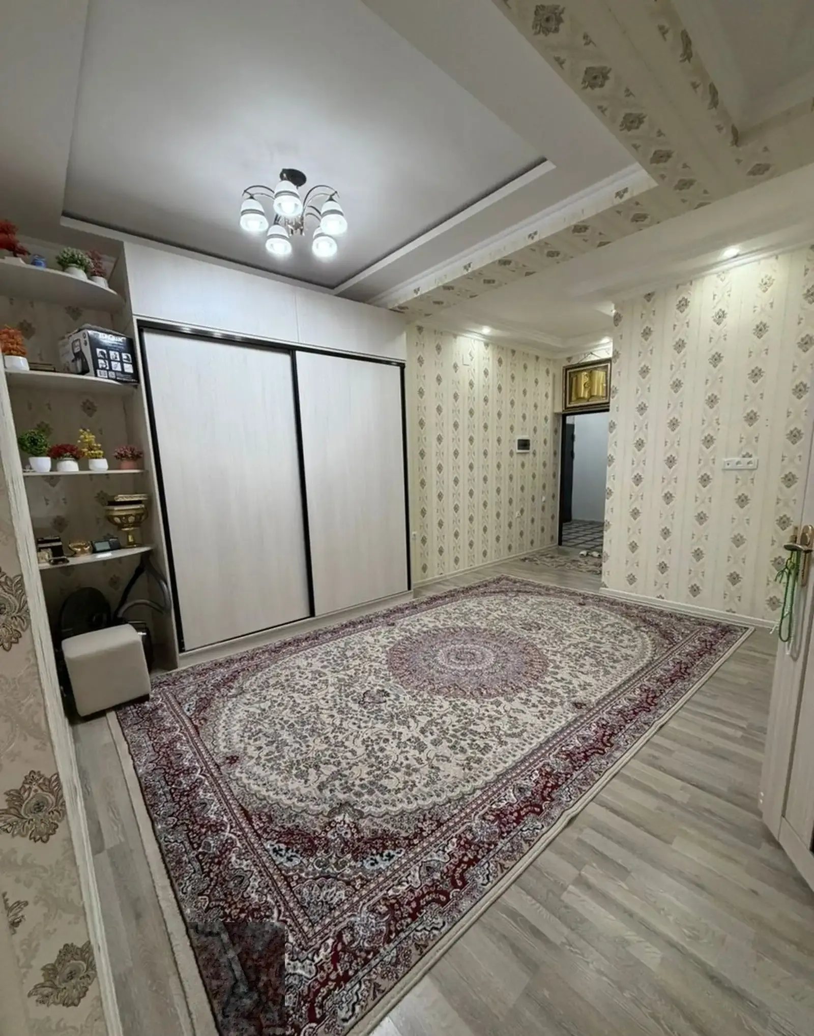 2-комн. квартира, 4 этаж, 58 м², Сино, Хотам Пв