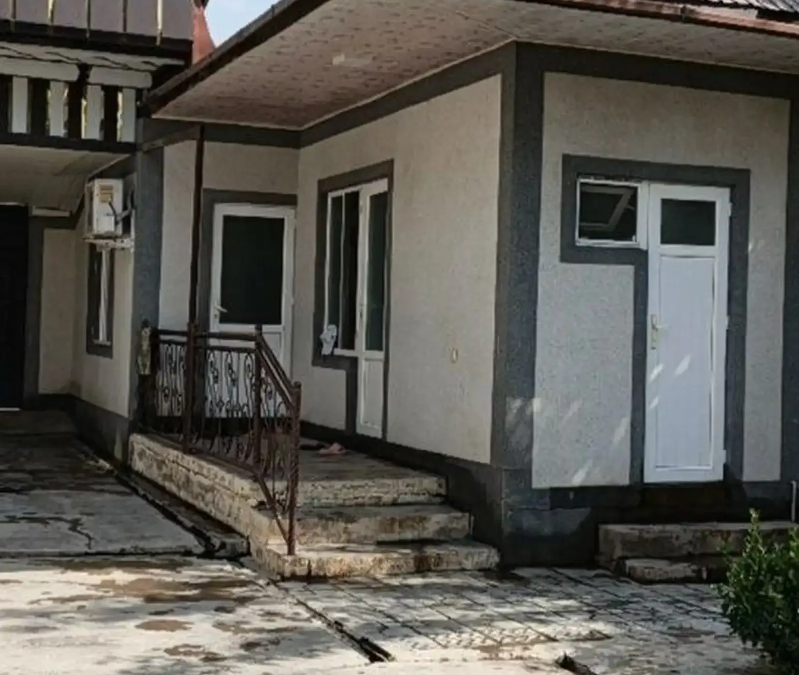 1 этажн. 8-комн. дом, 8 соток, Исмоили Сомони, болои Кушониен