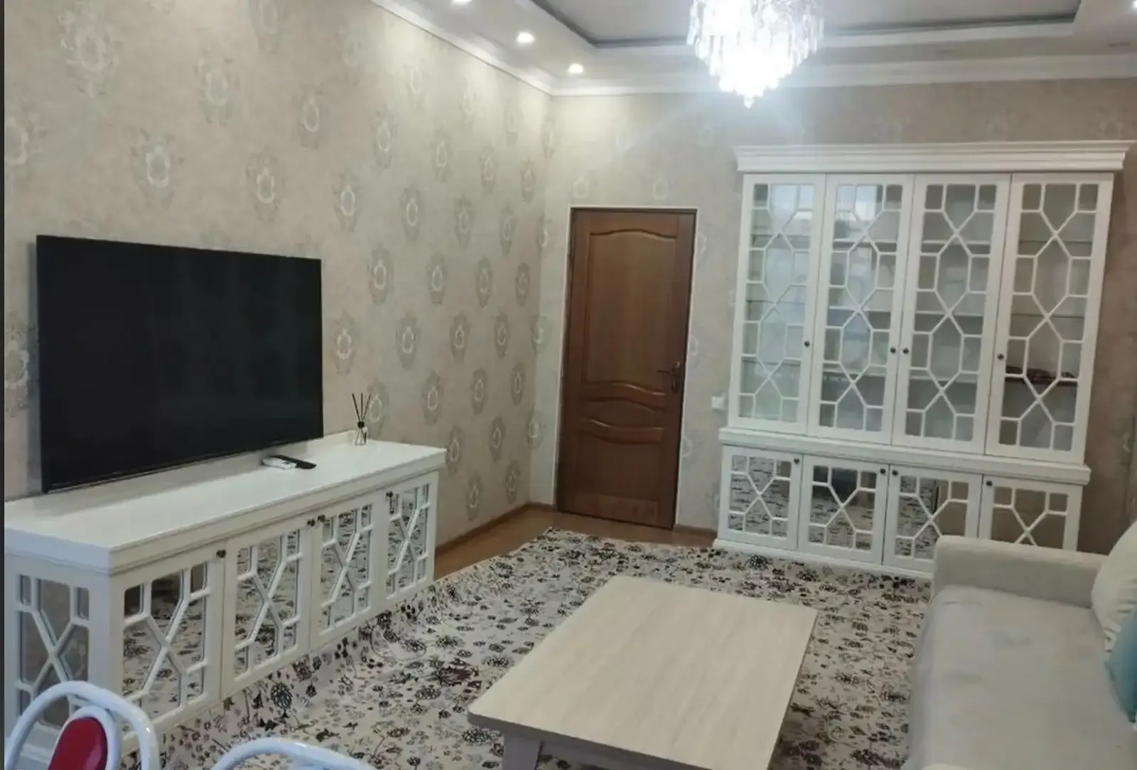 2-комн. квартира, 16 этаж, 52м², Шохмансур