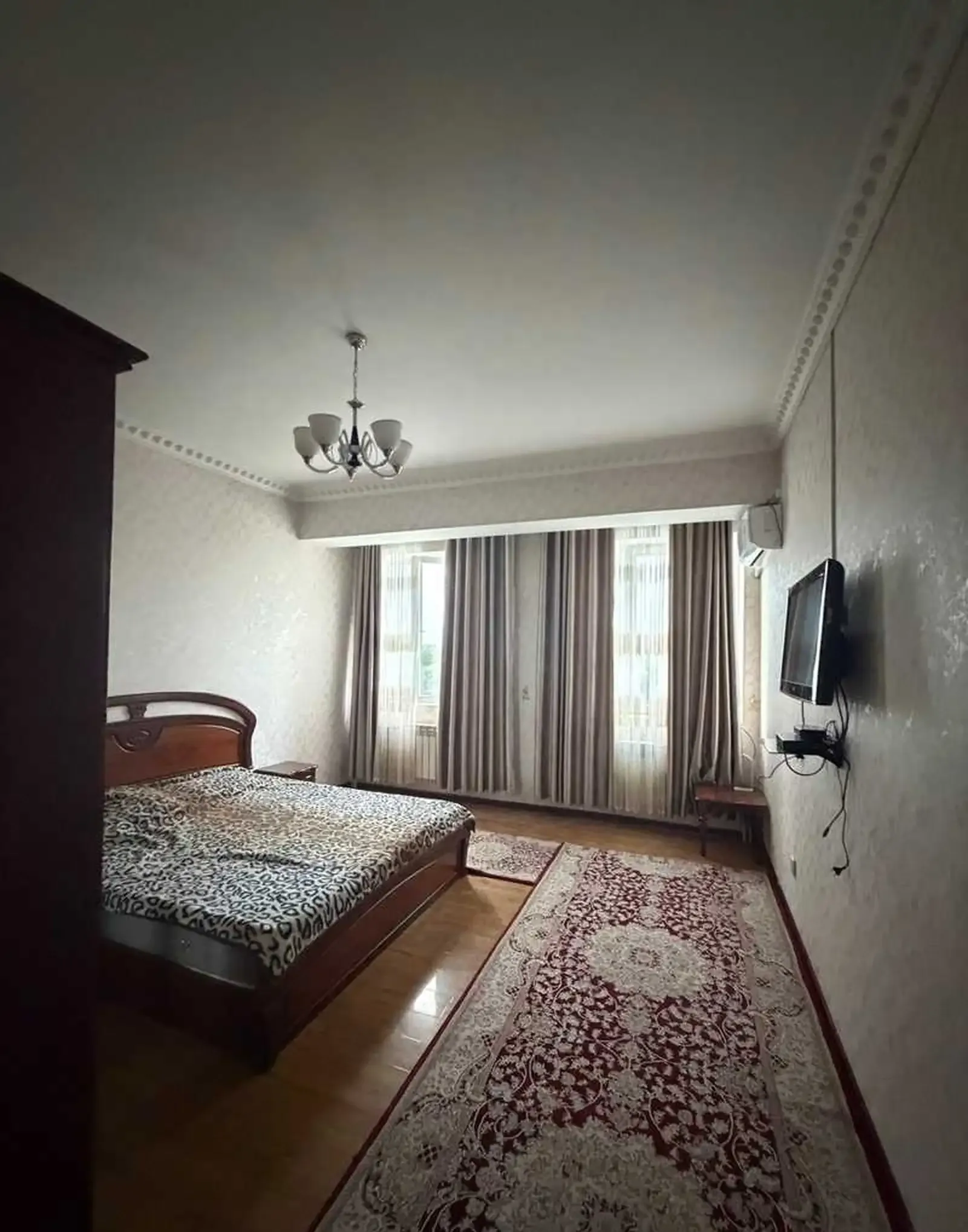 3-комн. квартира, 10 этаж, 135м², Сомони