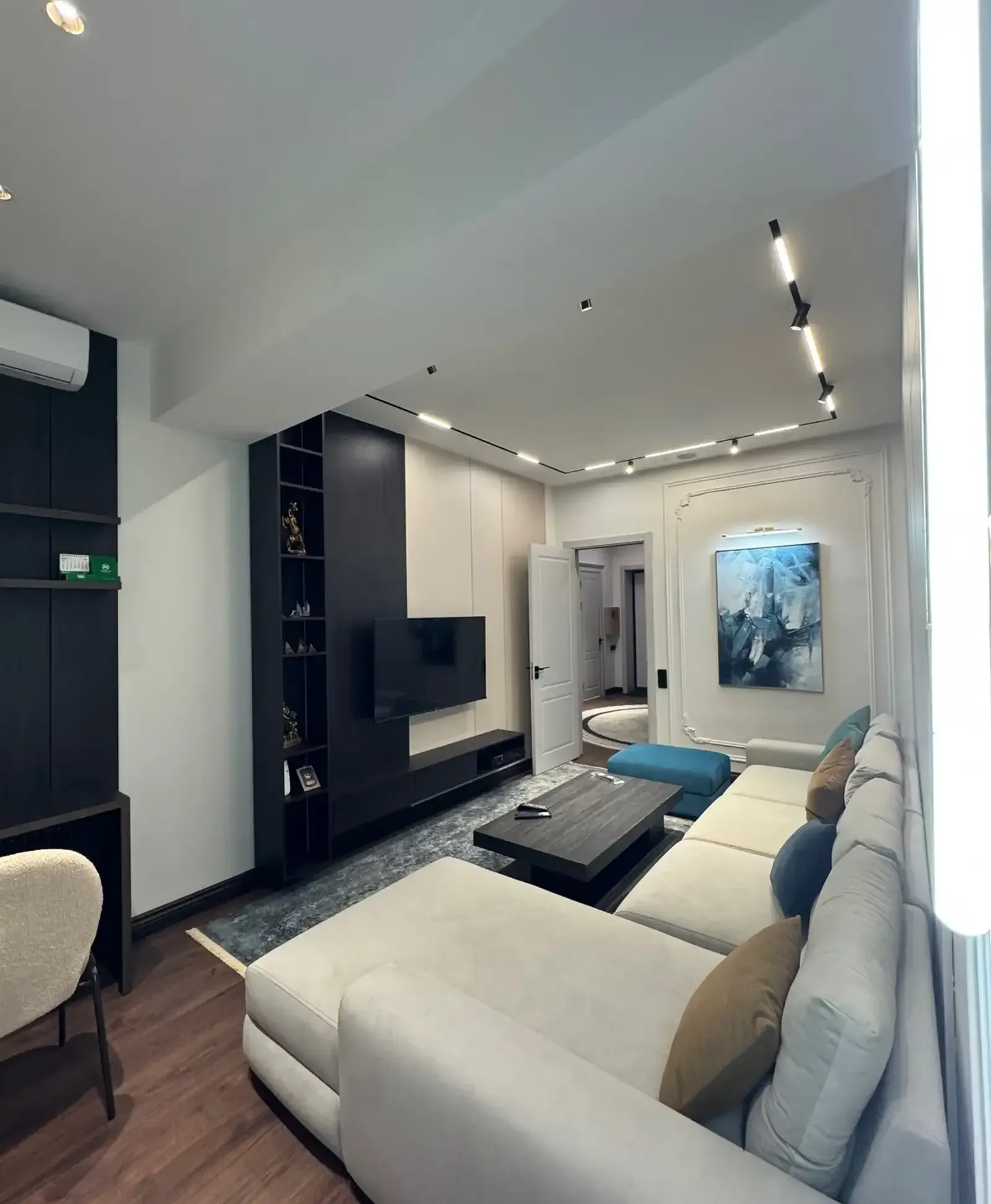 2-комн. квартира, 13 этаж, 65м², Шохмансур/Пайкар