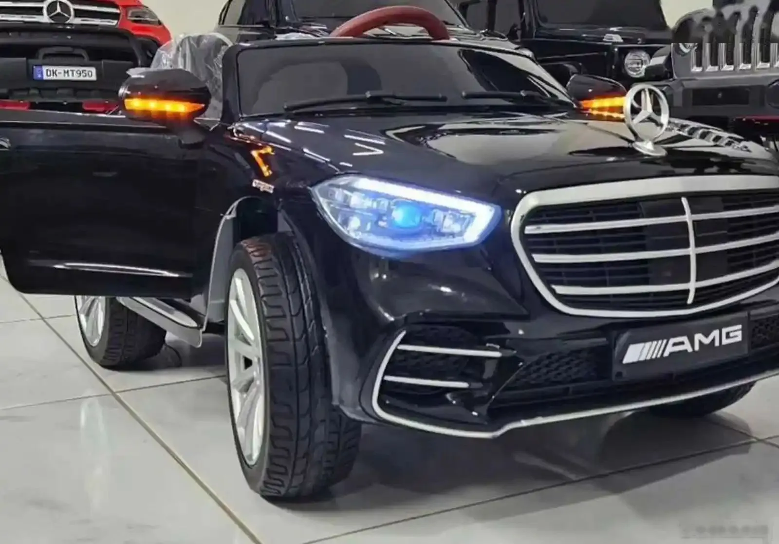 Детский электромобиль