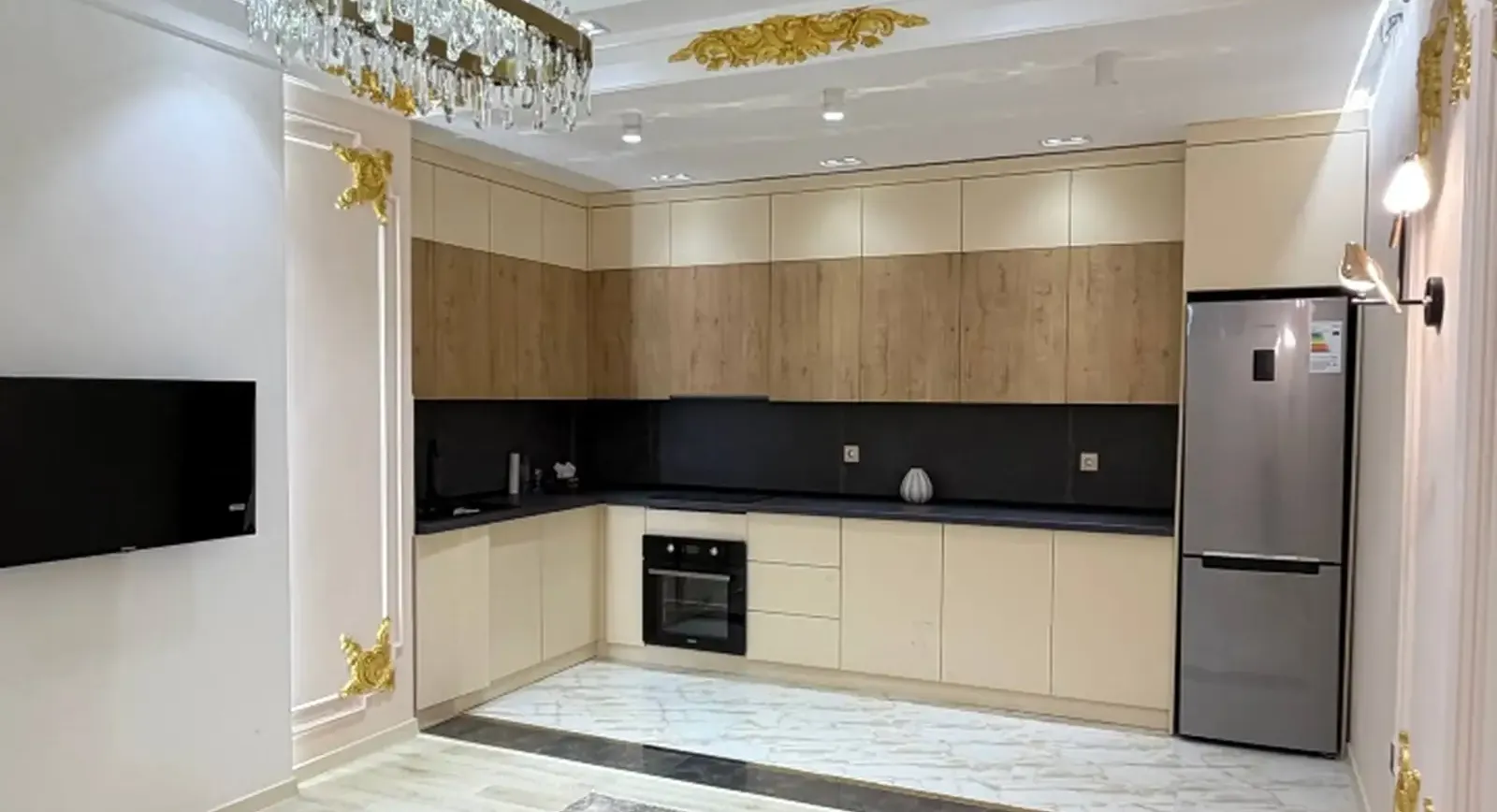 3-комн. квартира, 9 этаж, 126 м², Исмоили Сомони Рудаки 150 Т/Ц Диер