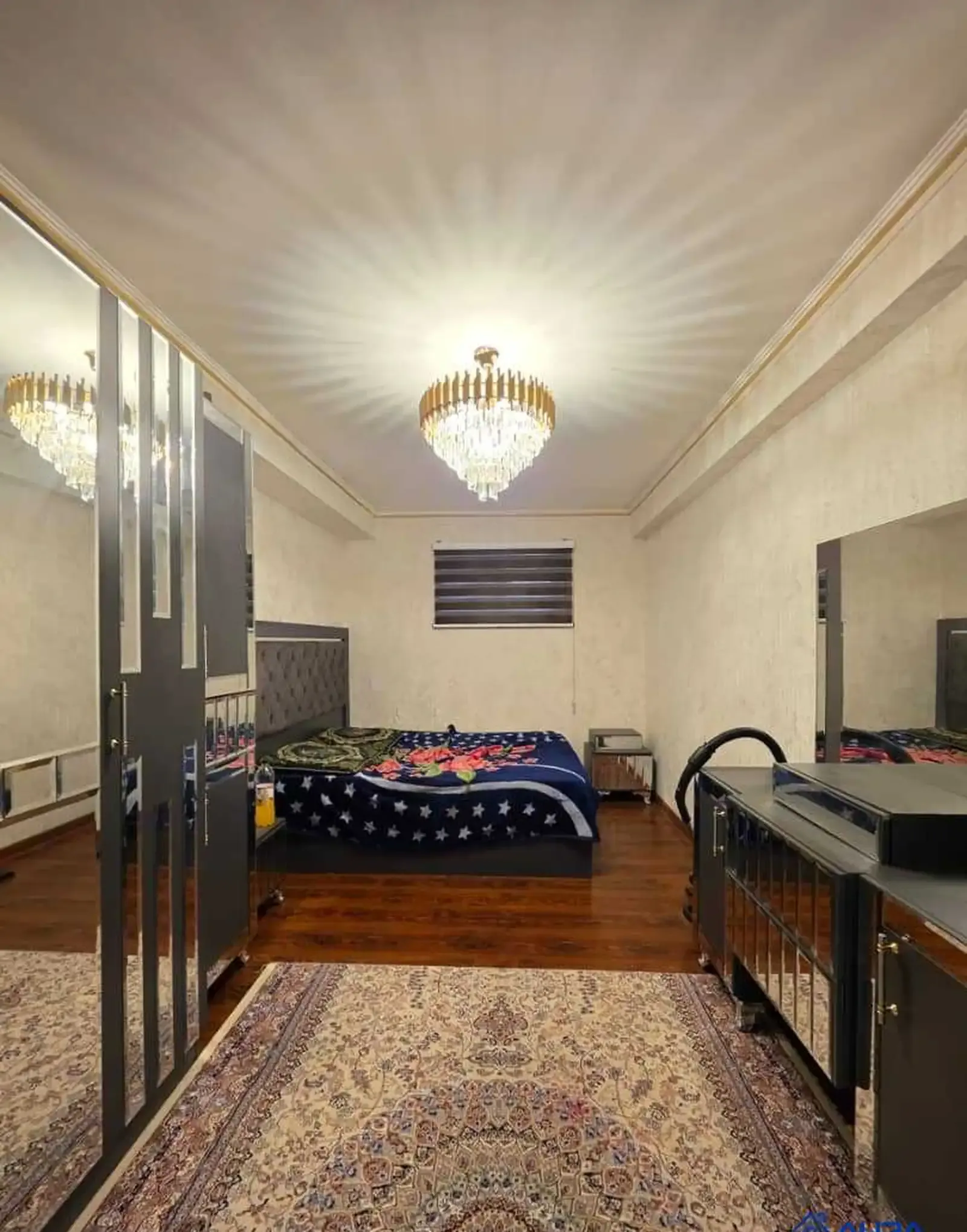 2-комн. квартира, Цокольный этаж, 60 м², Сино
