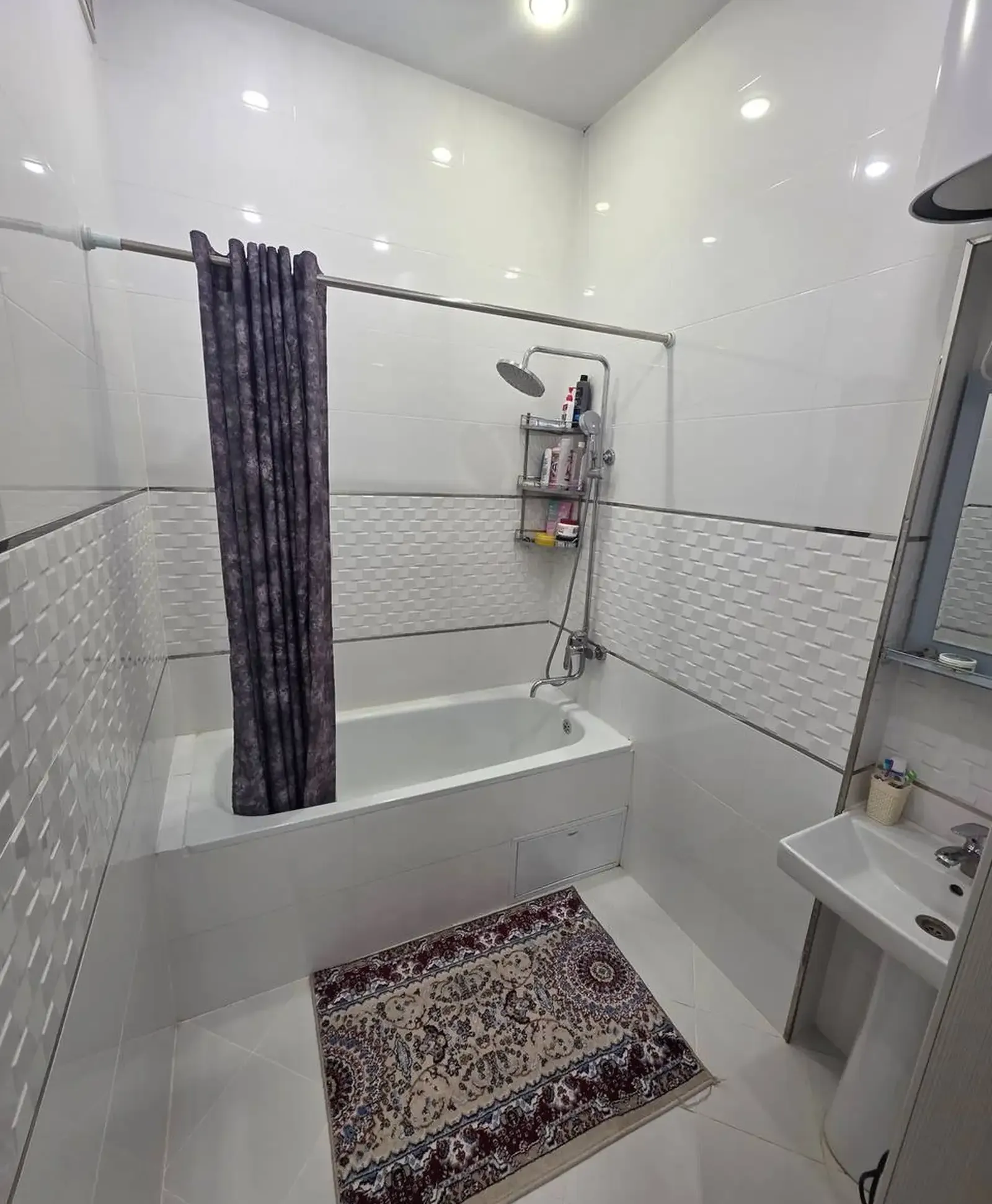 2-комн. квартира, 6 этаж, 90 м², 103мкр доми Зафар