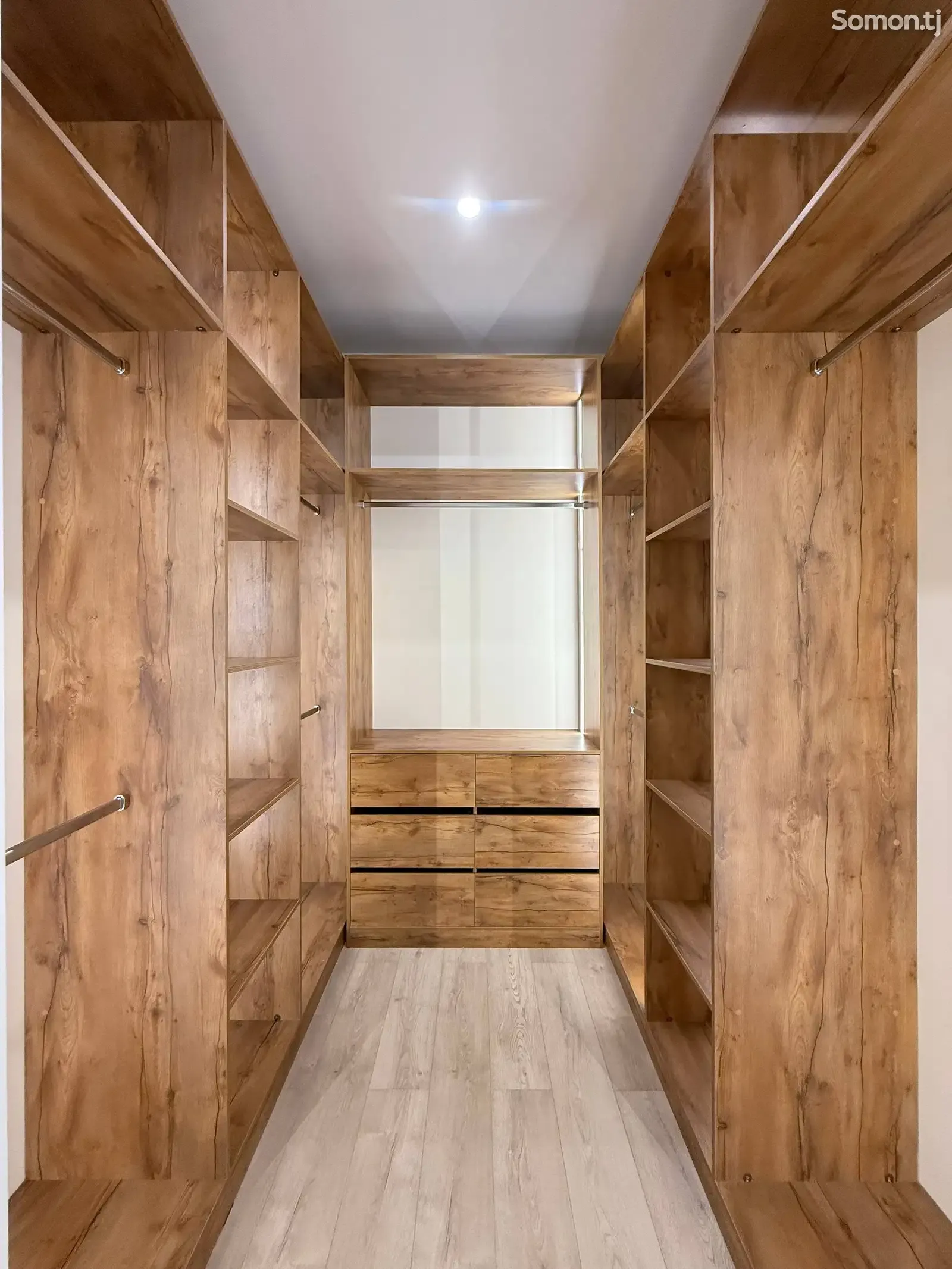 4-к квартира, 3 этаж, 215 м², И Сомони
