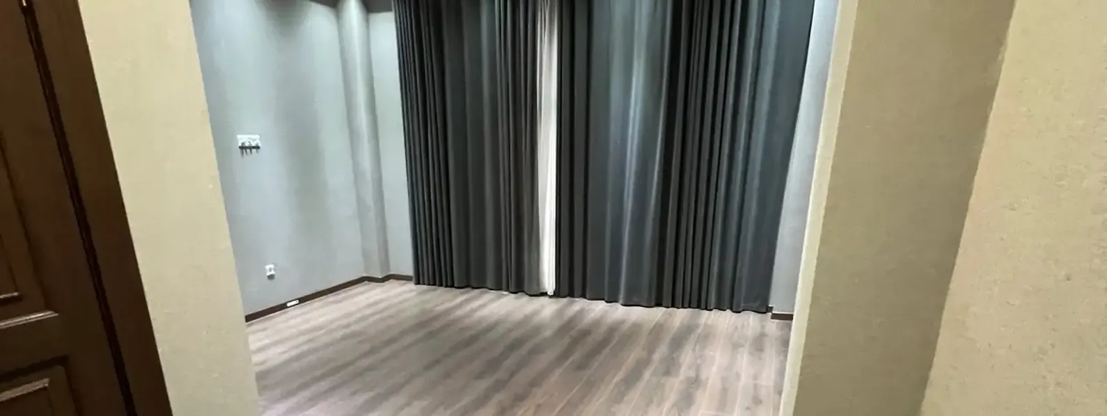 Помещение под свободное назначение, 2500м², Сино Политехникум