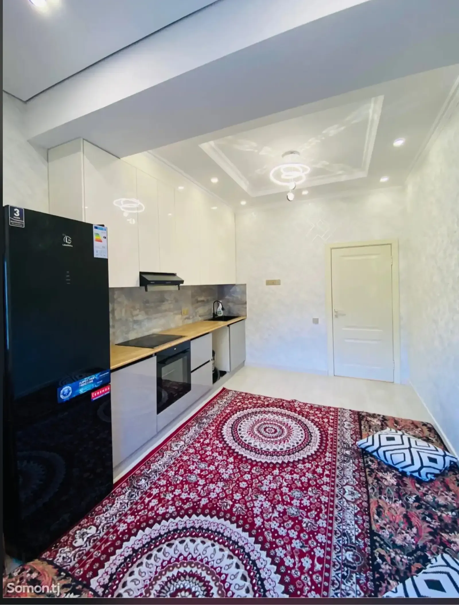 2-комн. квартира, 11 этаж, 65м², сино