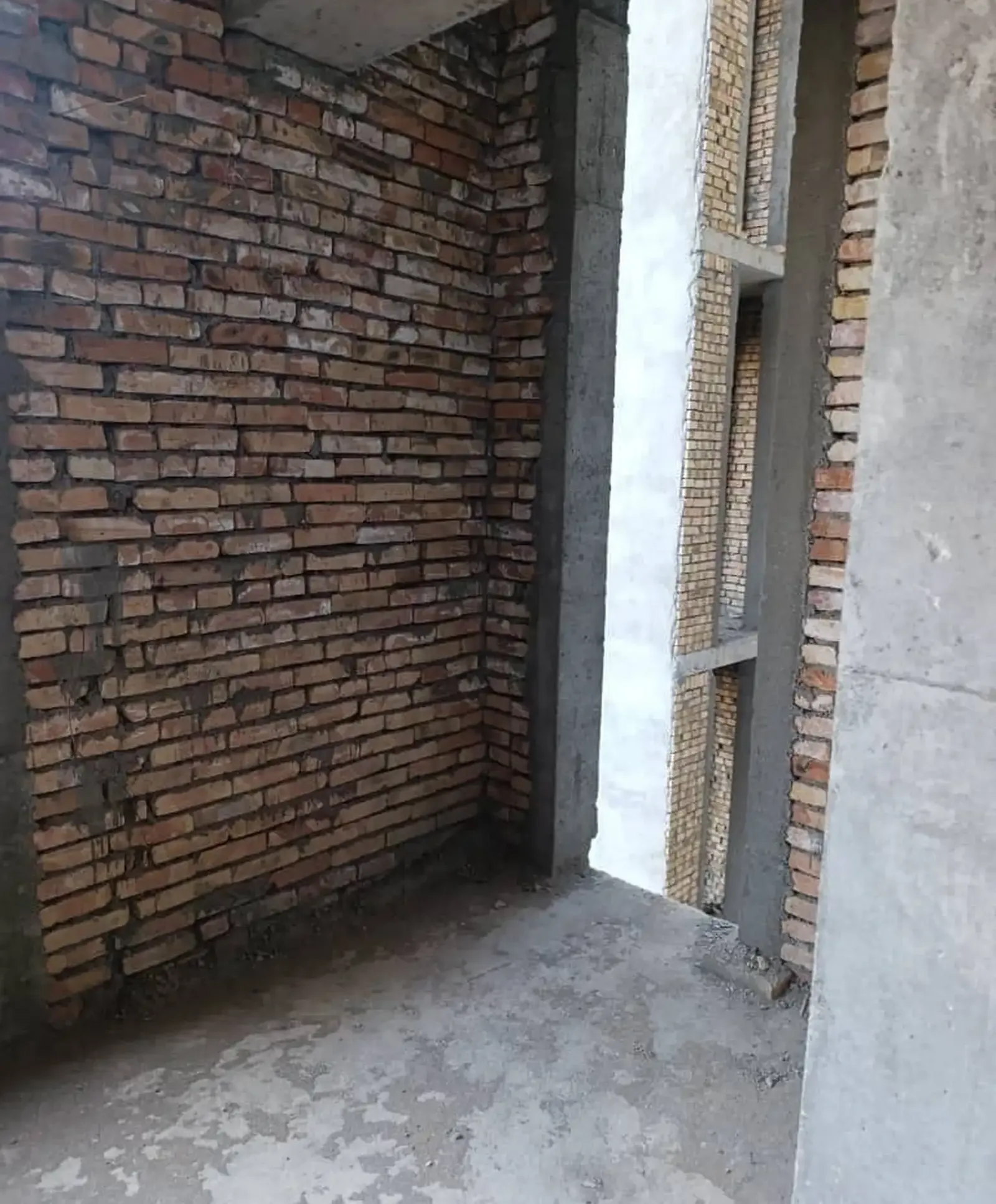 3-комн. квартира, 14 этаж, 106 м², Шохмансур