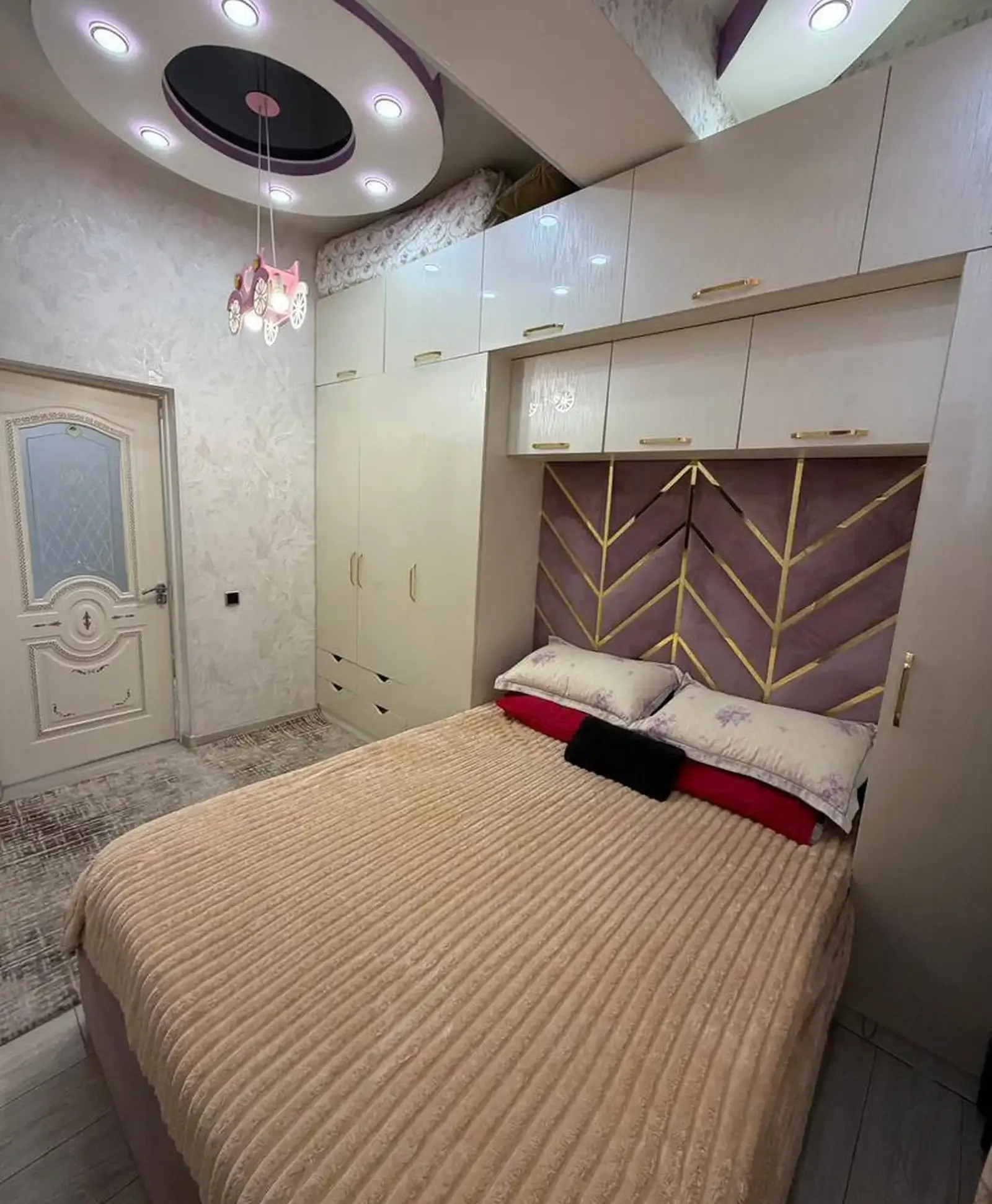 4-комн. квартира, 6 этаж, 100 м², Сино, 84 мкр