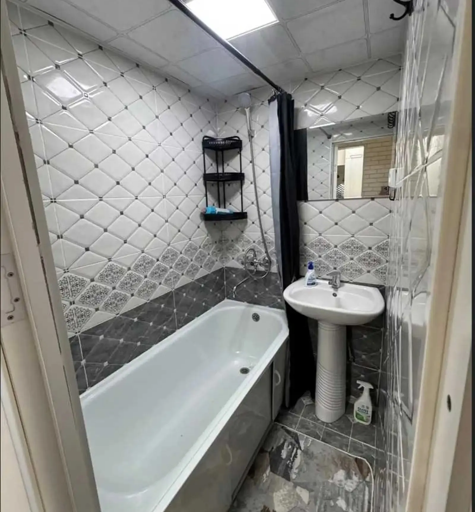 3-комн. квартира, 3 этаж, 59м², 102 мкр