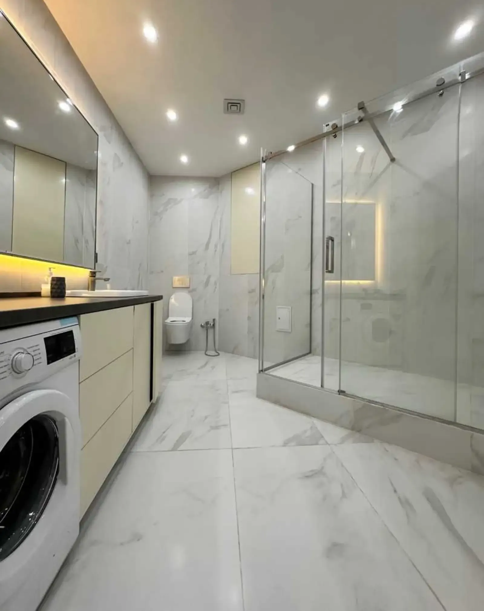 3-комн. квартира, 12 этаж, 120м², гранд отель Мерос
