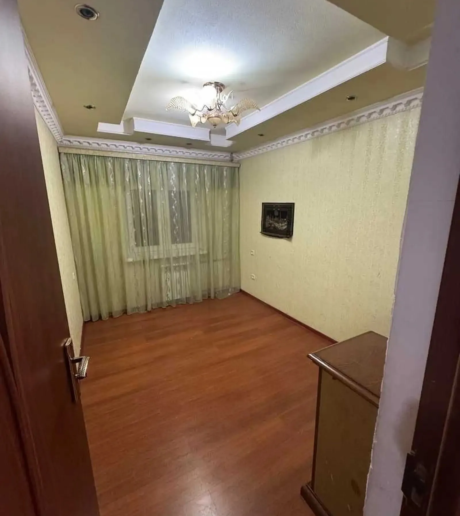 4-комн. квартира, 2 этаж, 56м², 102 мкр