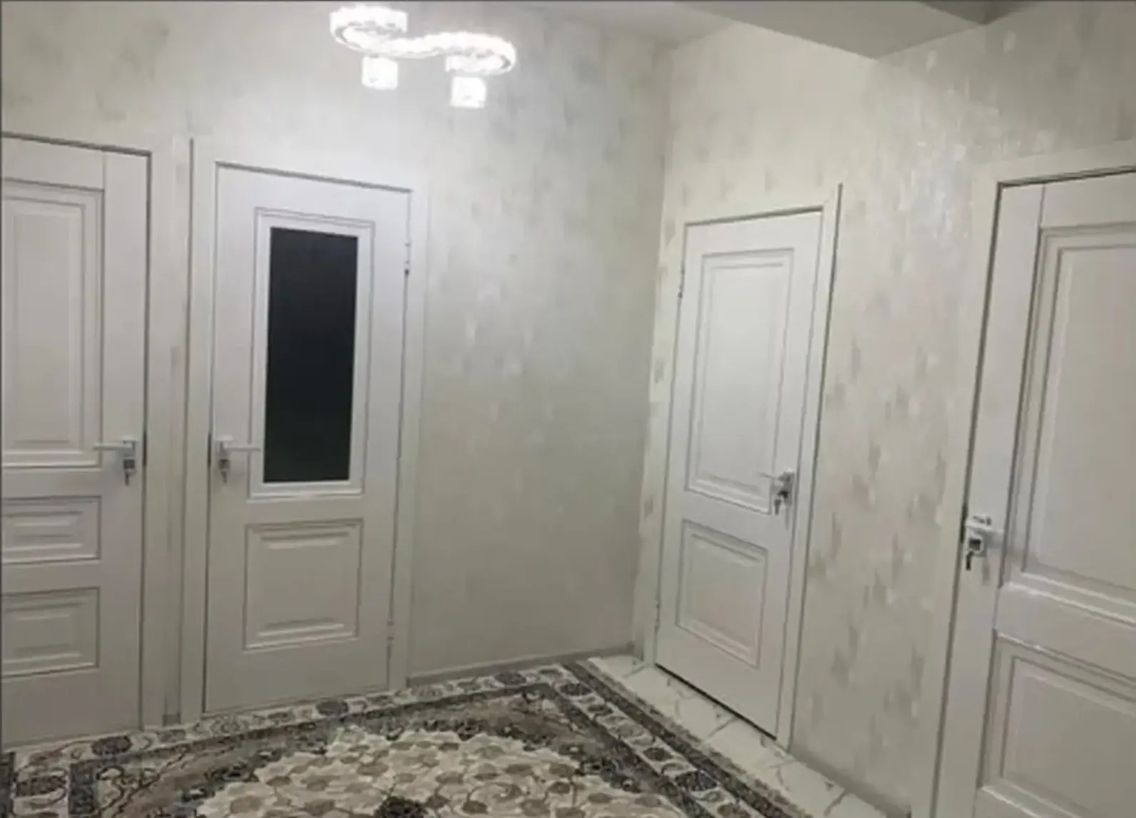 3-к квартира, 3 этаж, 58 м², Фирдавси