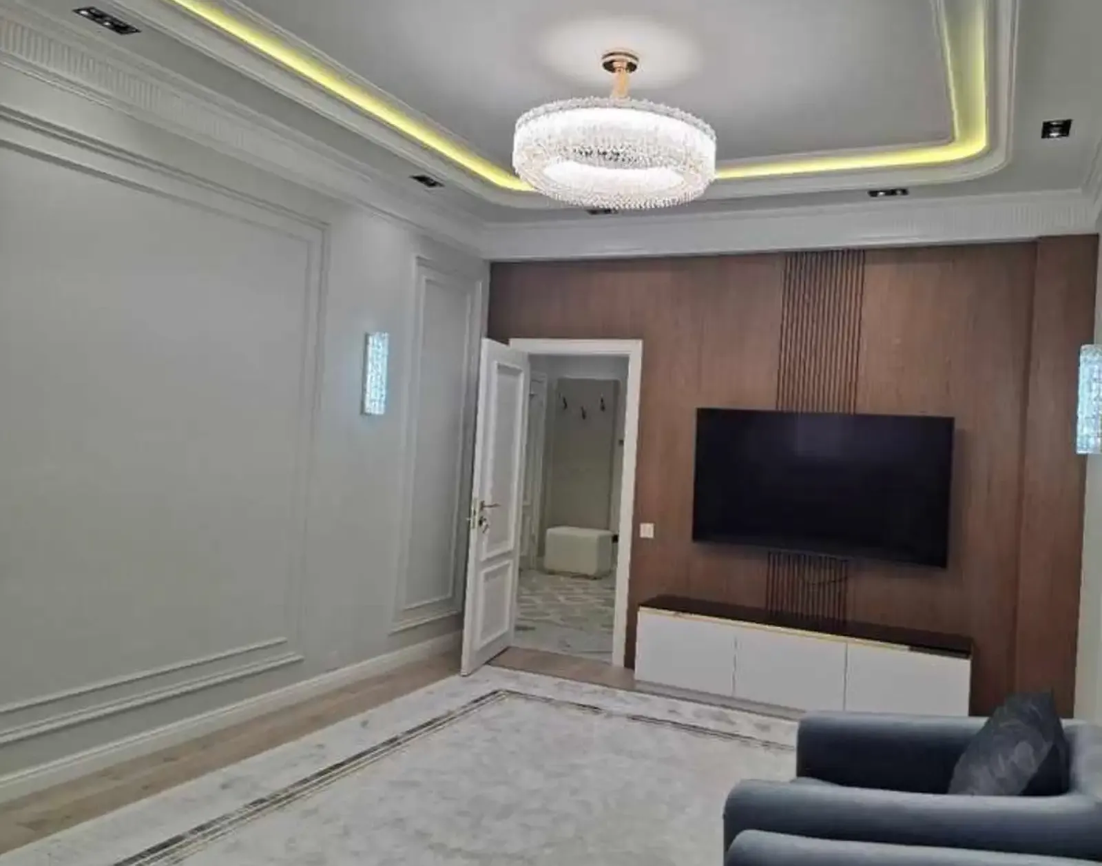 2-комн. квартира, 5 этаж, 70м², и.Сомони овир