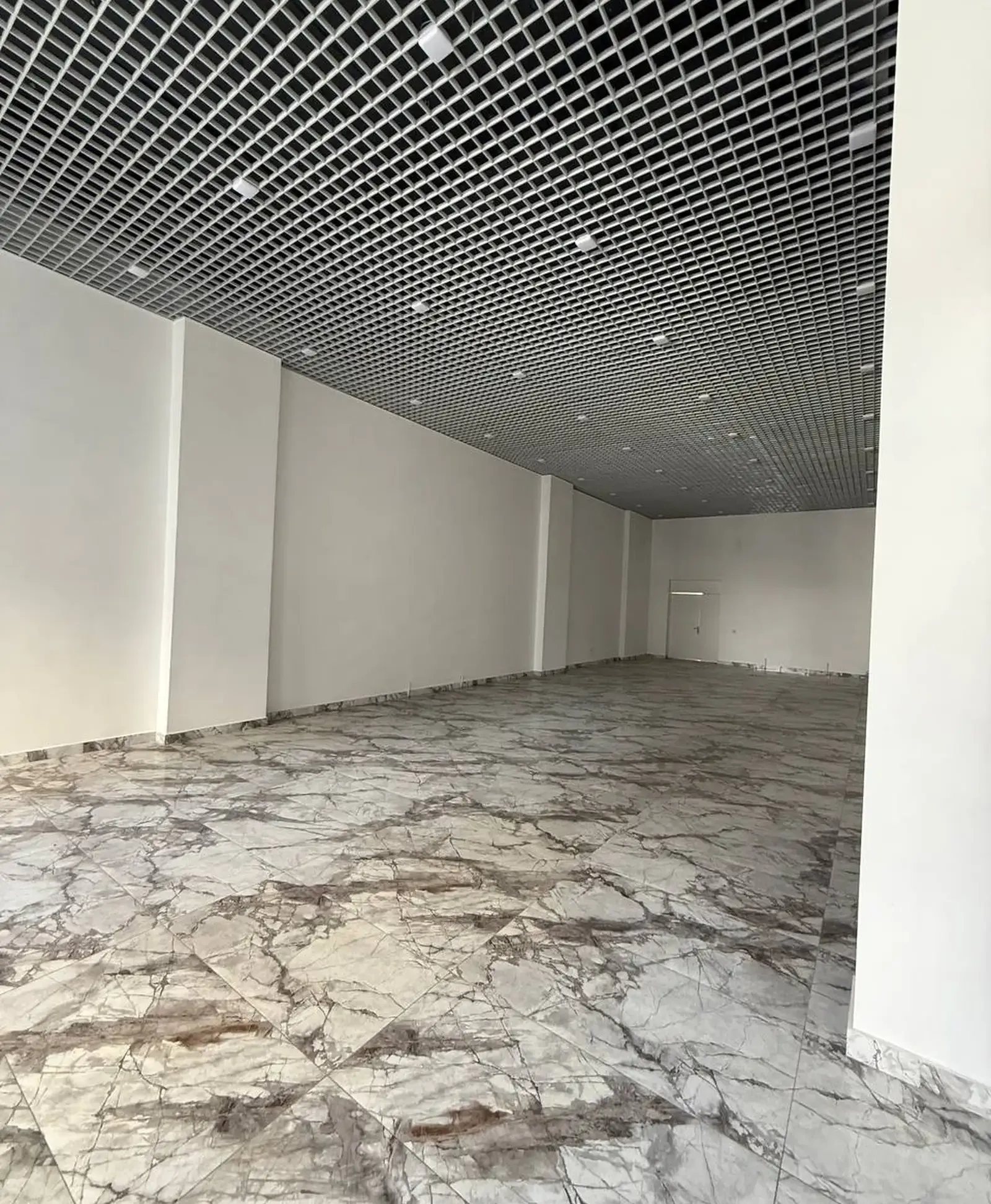 Помещение под свободное назначение, 350м², Ул.Пушкина, автомойка Шохон