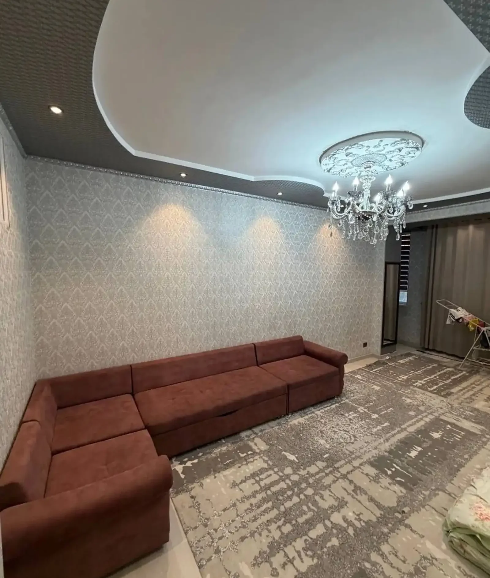 3-комн. квартира, 14 этаж, 128 м², Шохмансур