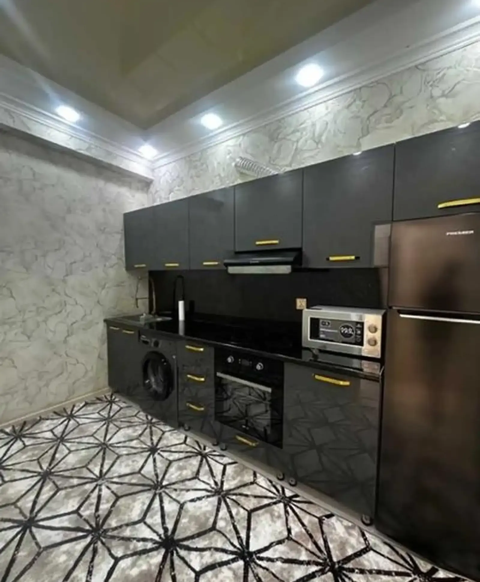 2-к квартира, 8 этаж, 70 м², Сомони