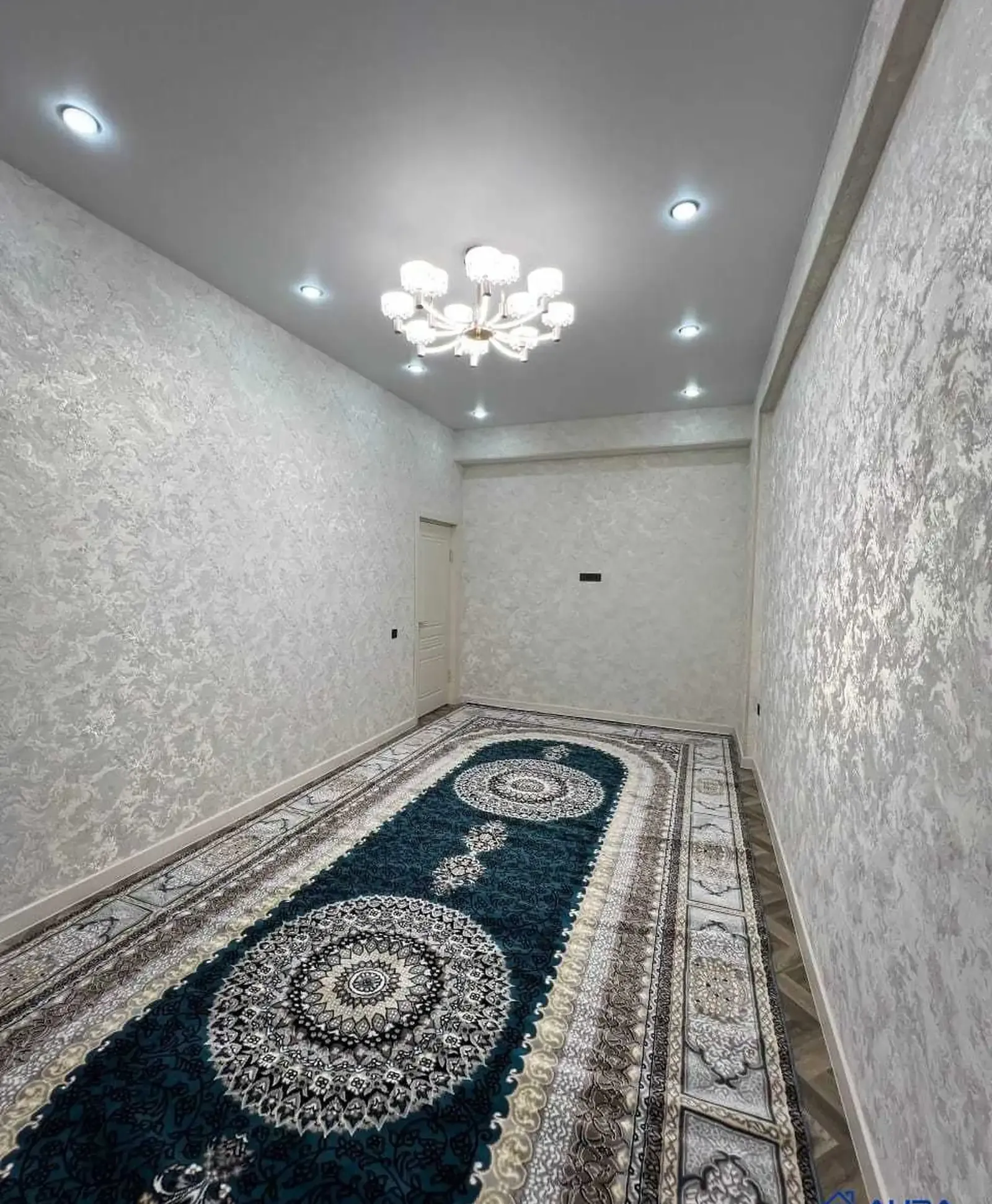 2-комн. квартира, 5 этаж, 66 м², Сино