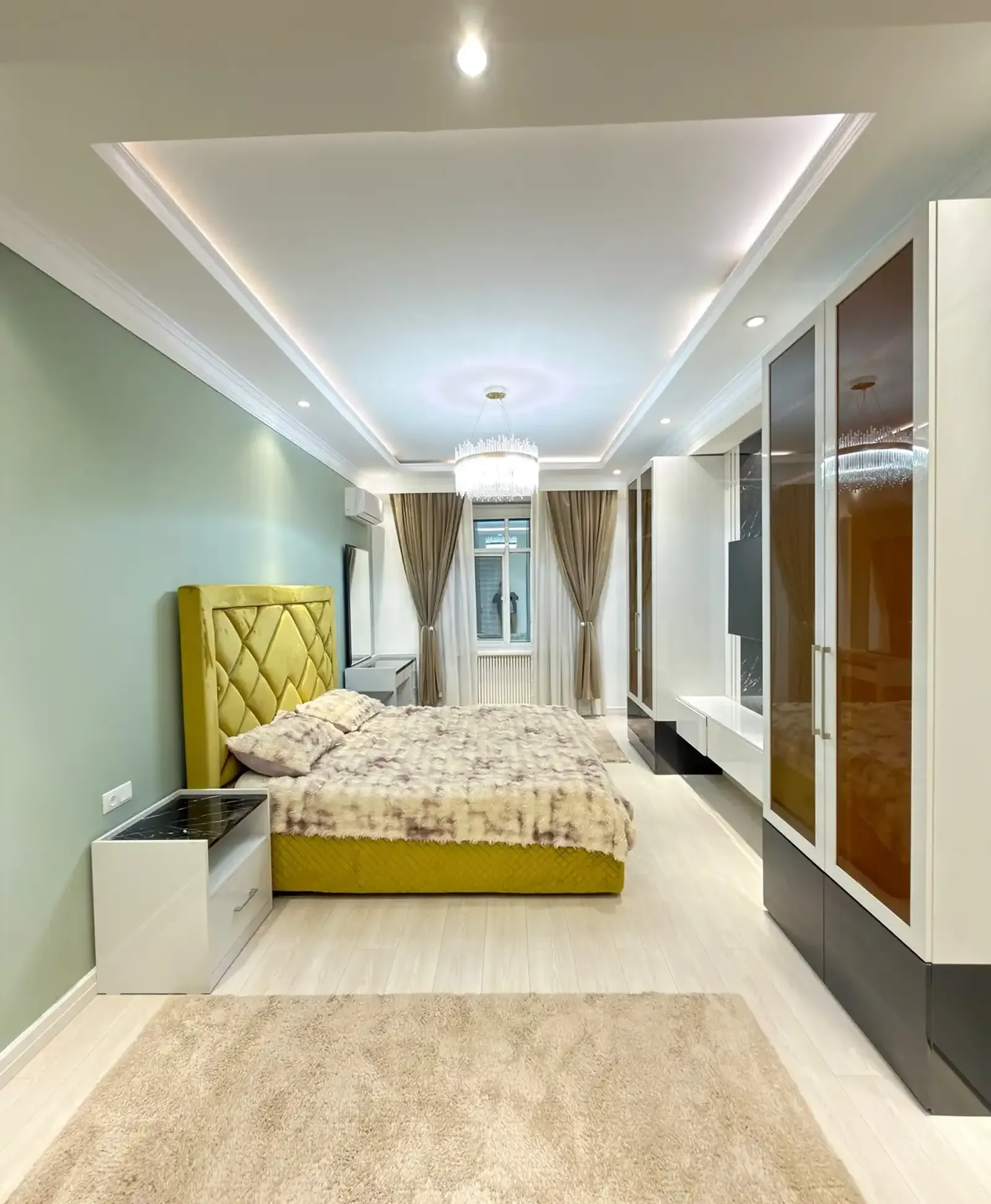 3-комн. квартира, 15 этаж, 118м², Дом печать/Опера Балет